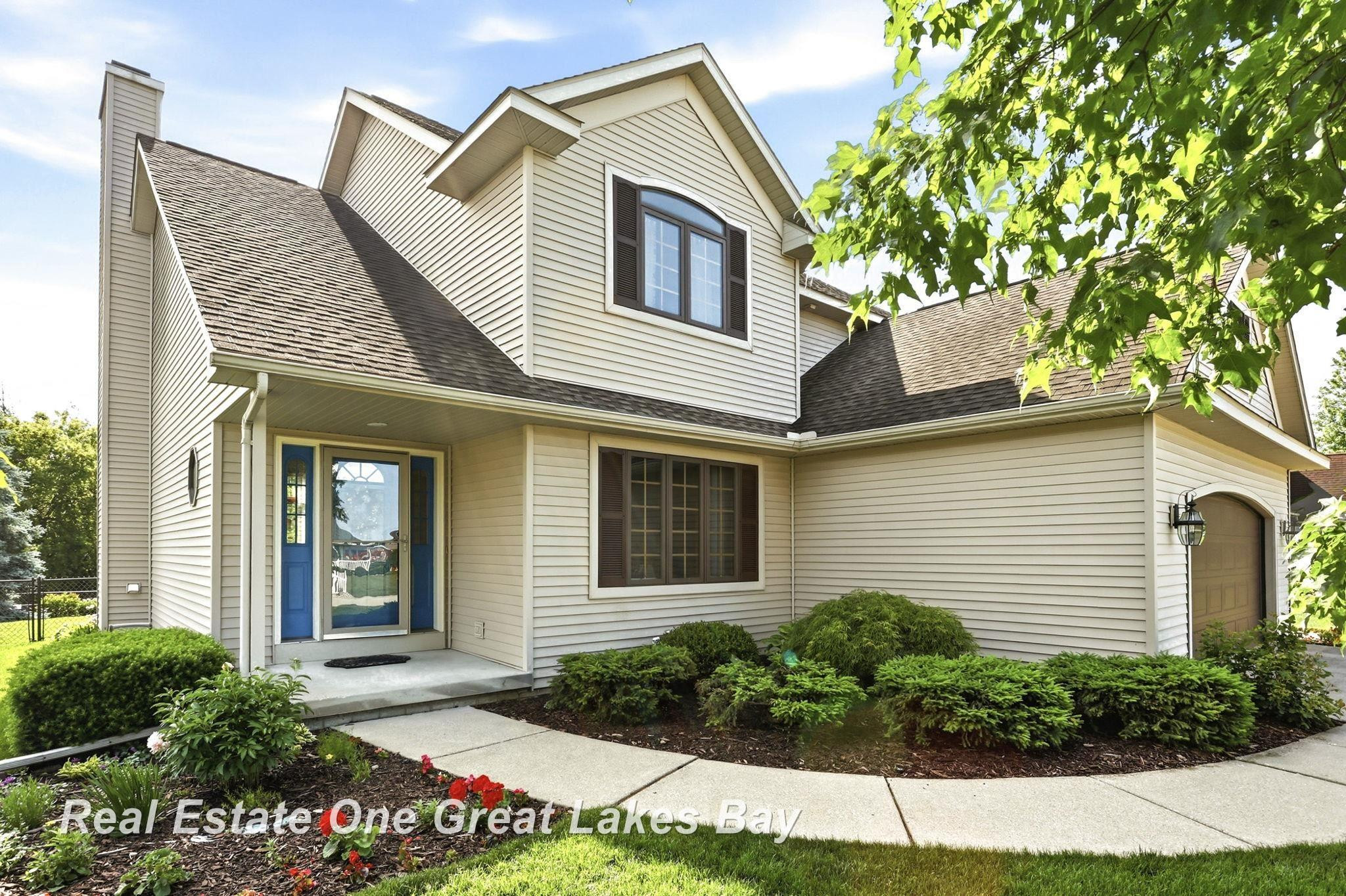5375 Jillian Drive, Bay City, MI 48706 — Photo 2