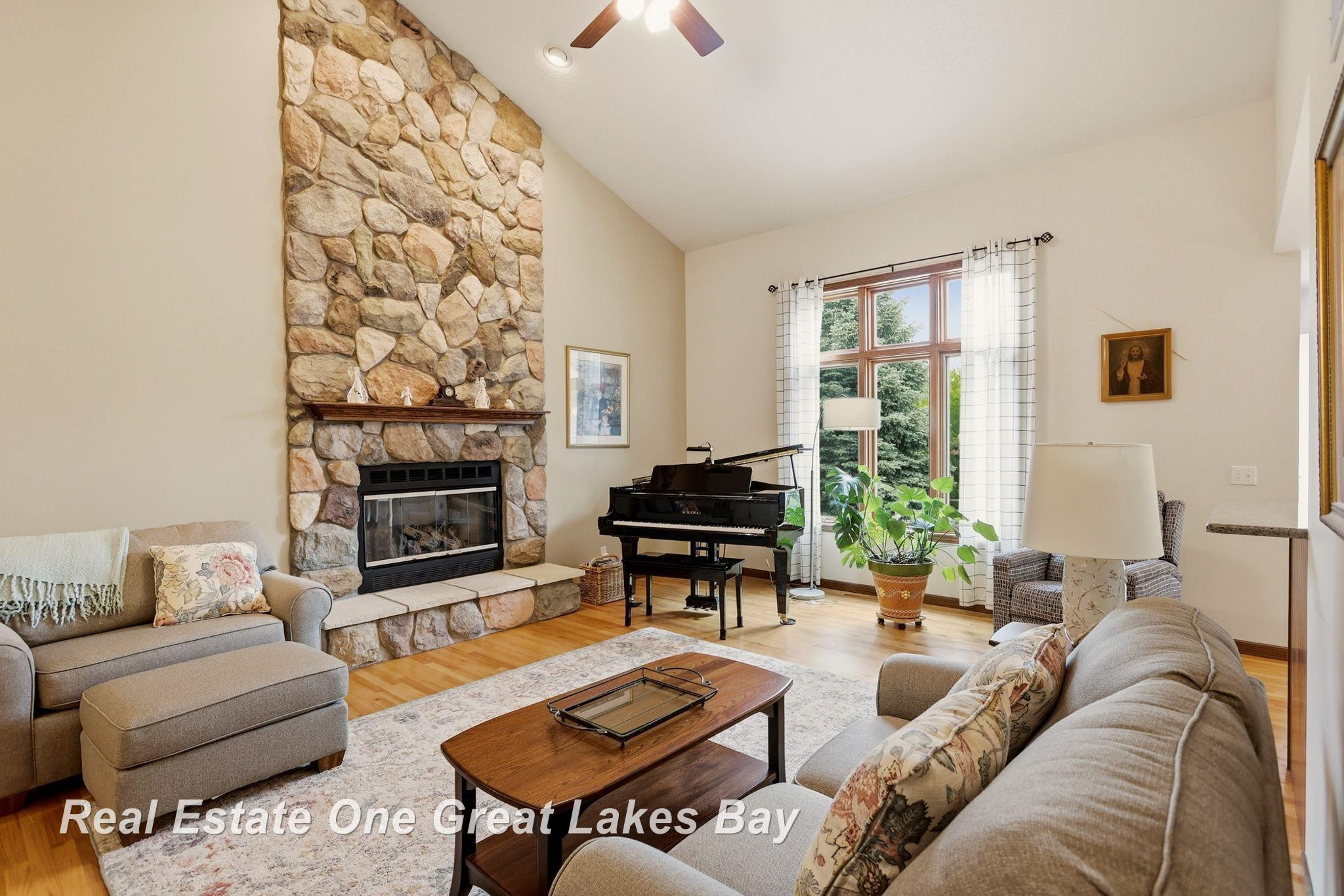 5375 Jillian Drive, Bay City, MI 48706 — Photo 10
