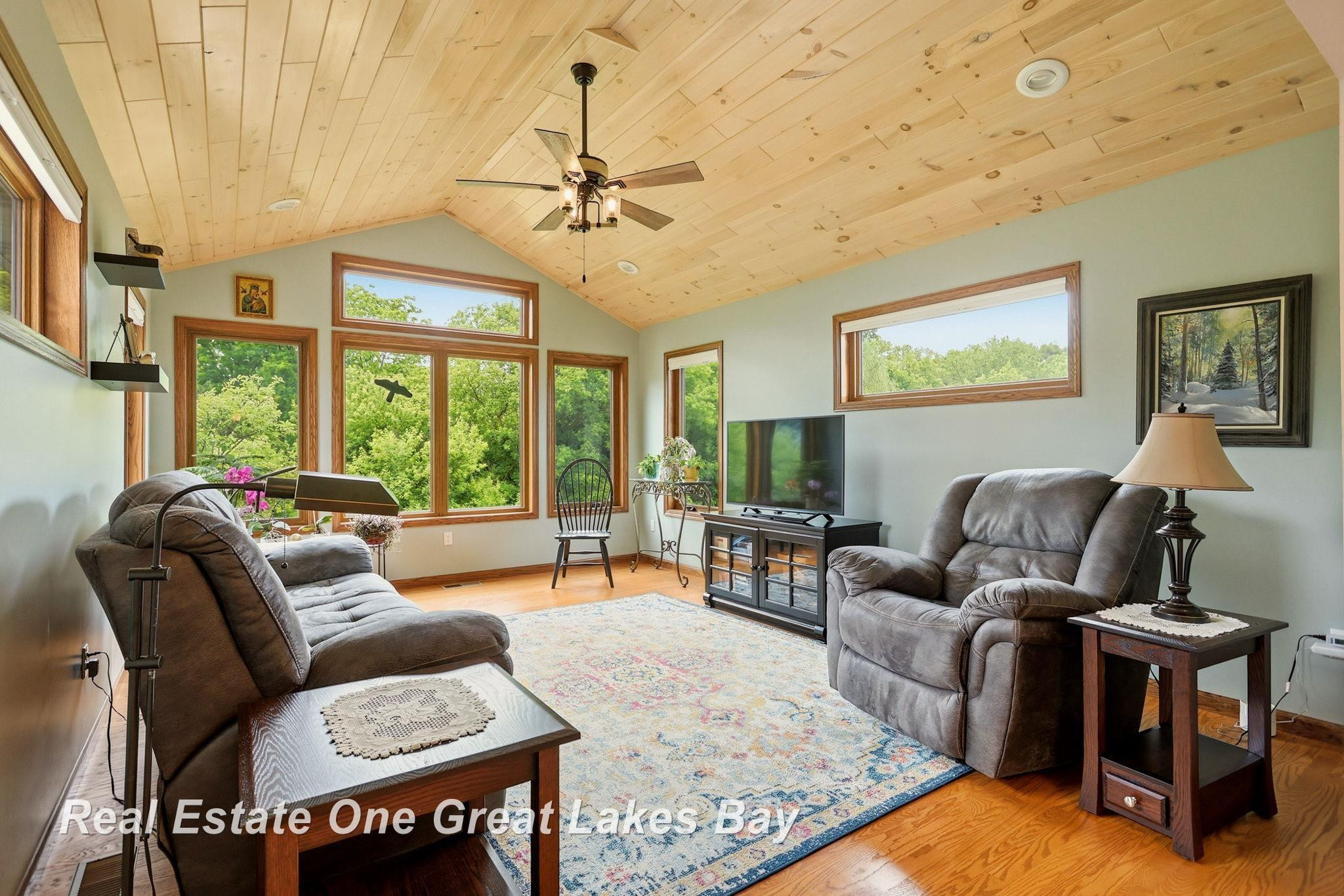 5375 Jillian Drive, Bay City, MI 48706 — Photo 14