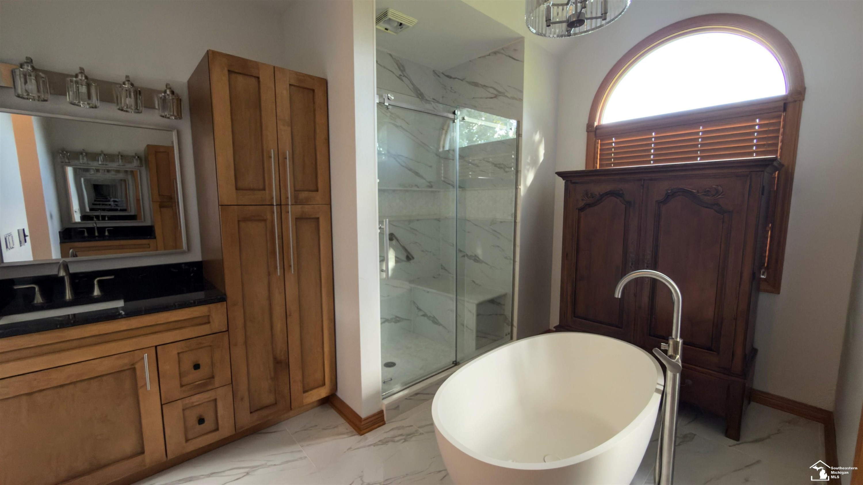 1009 Regents Park Drive, Monroe, MI 48161 — Photo 17