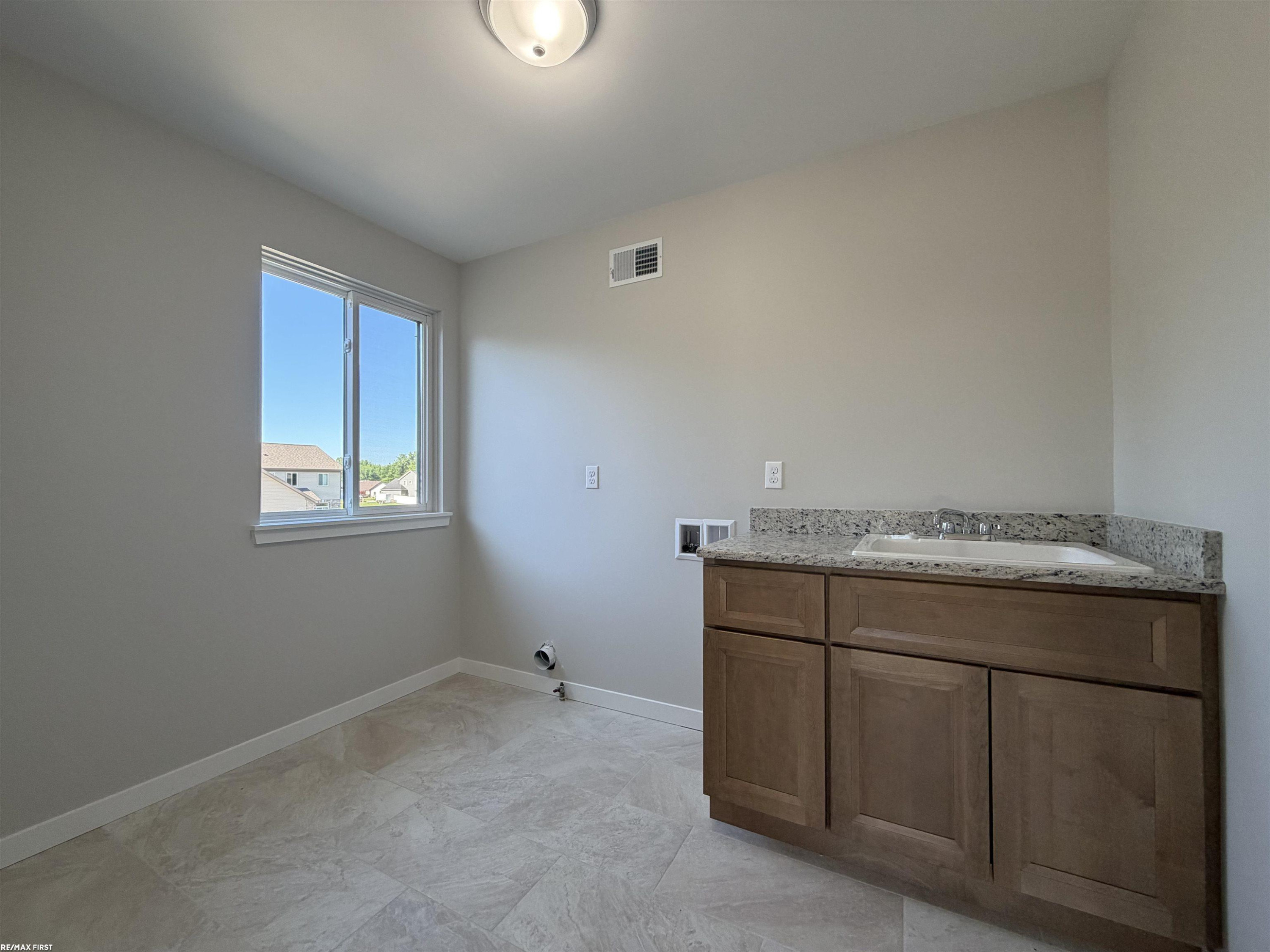 30343 Weathervane Woods Drive, New Haven, MI 48048 — Photo 15