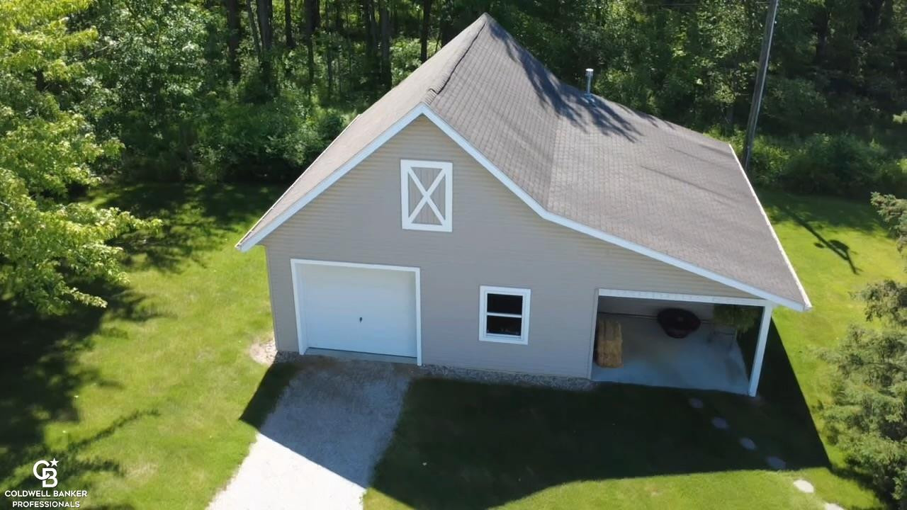 9660 Brandon Road, Avoca, MI 48006 — Photo 13