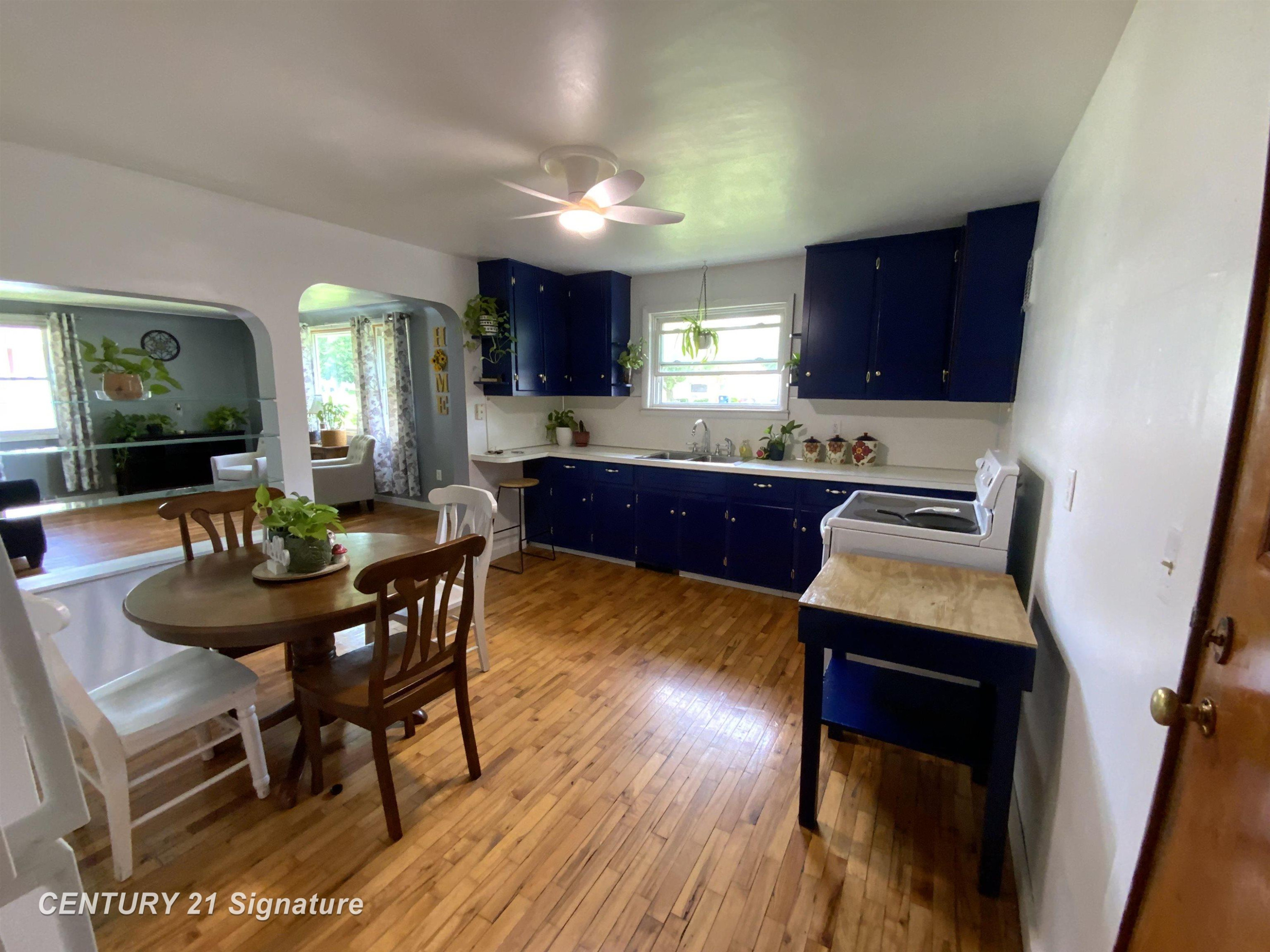 4136 Hackberry Road, Bridgeport, MI 48722 — Photo 5
