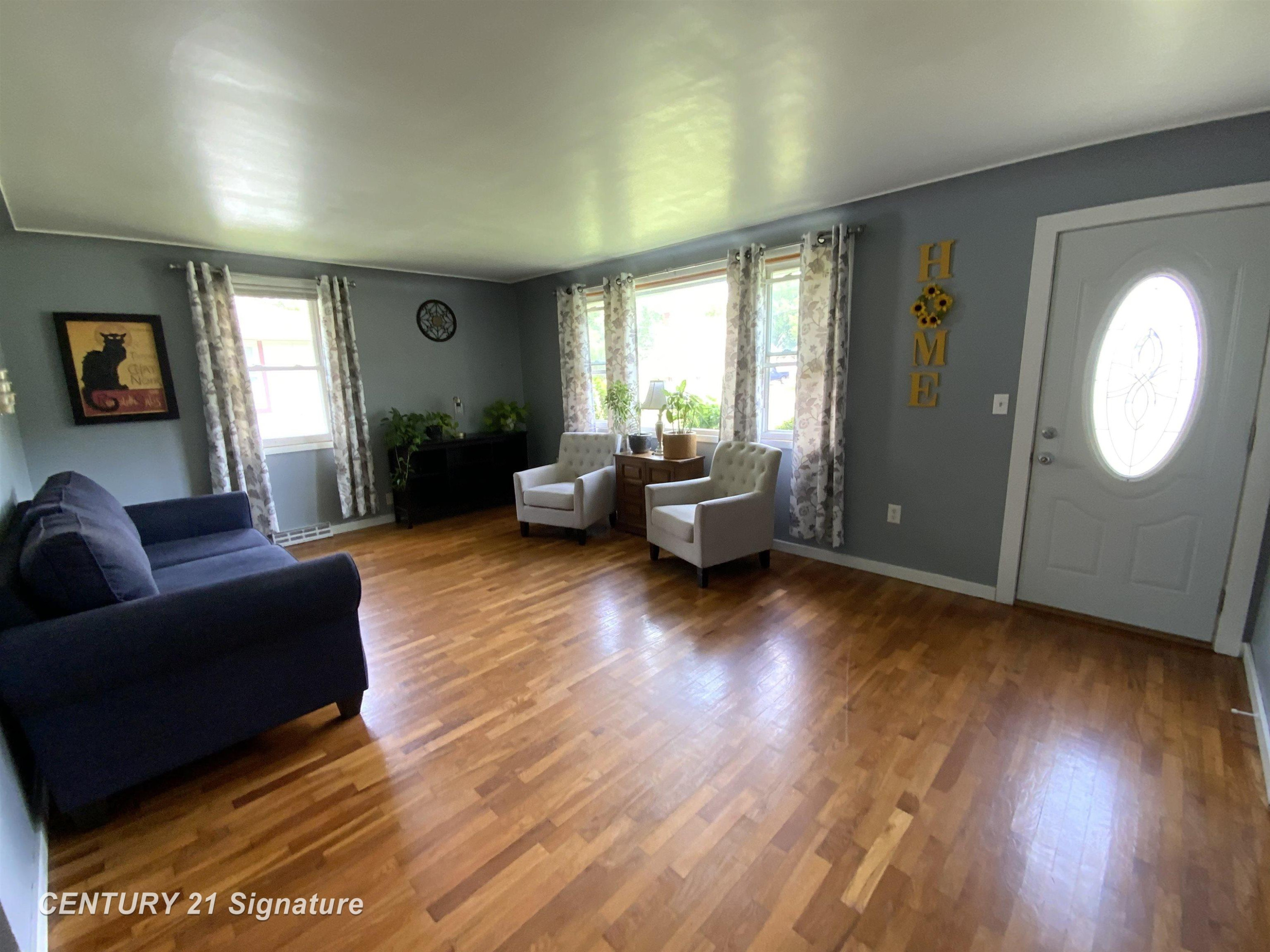 4136 Hackberry Road, Bridgeport, MI 48722 — Photo 8