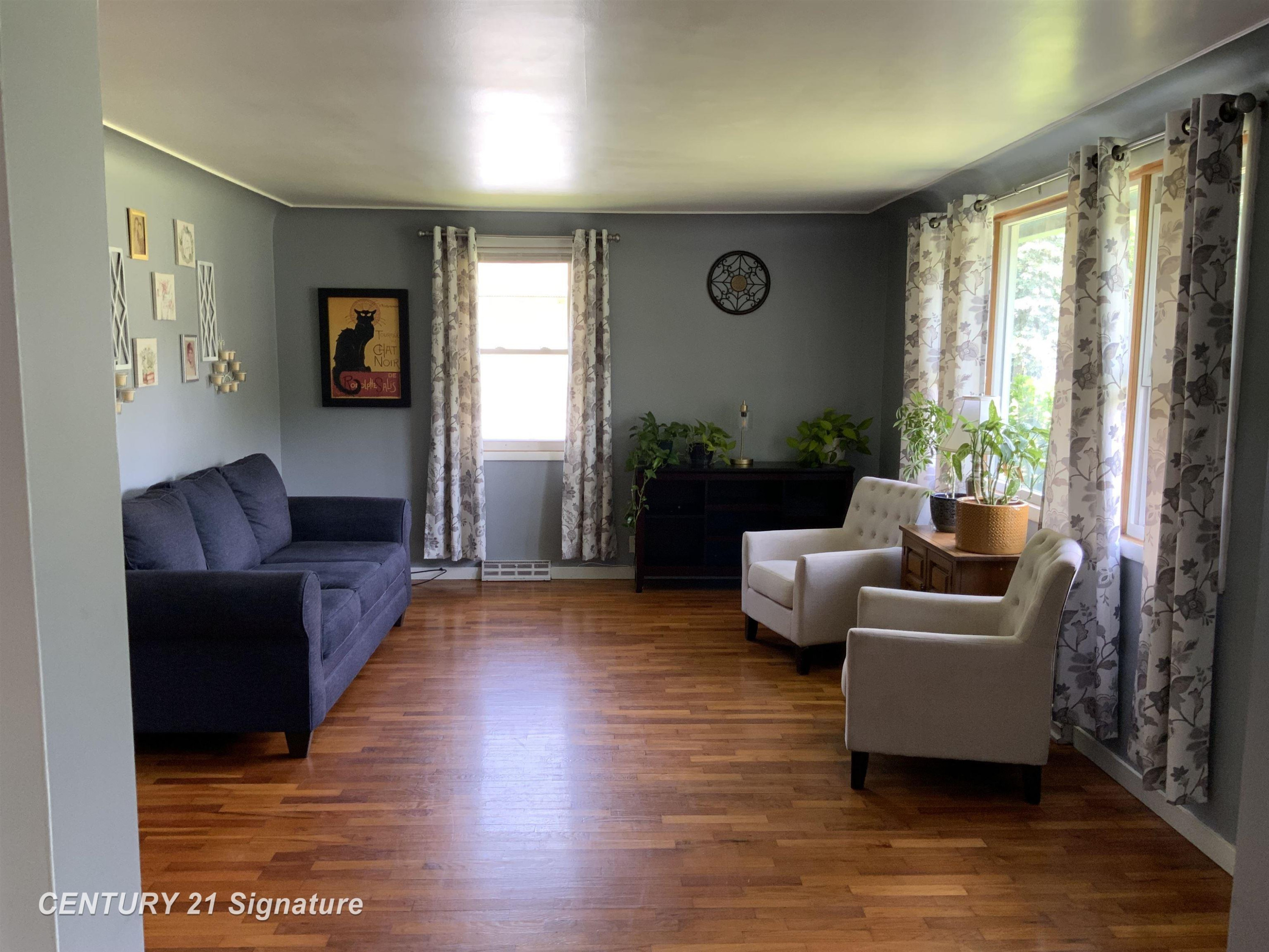 4136 Hackberry Road, Bridgeport, MI 48722 — Photo 9
