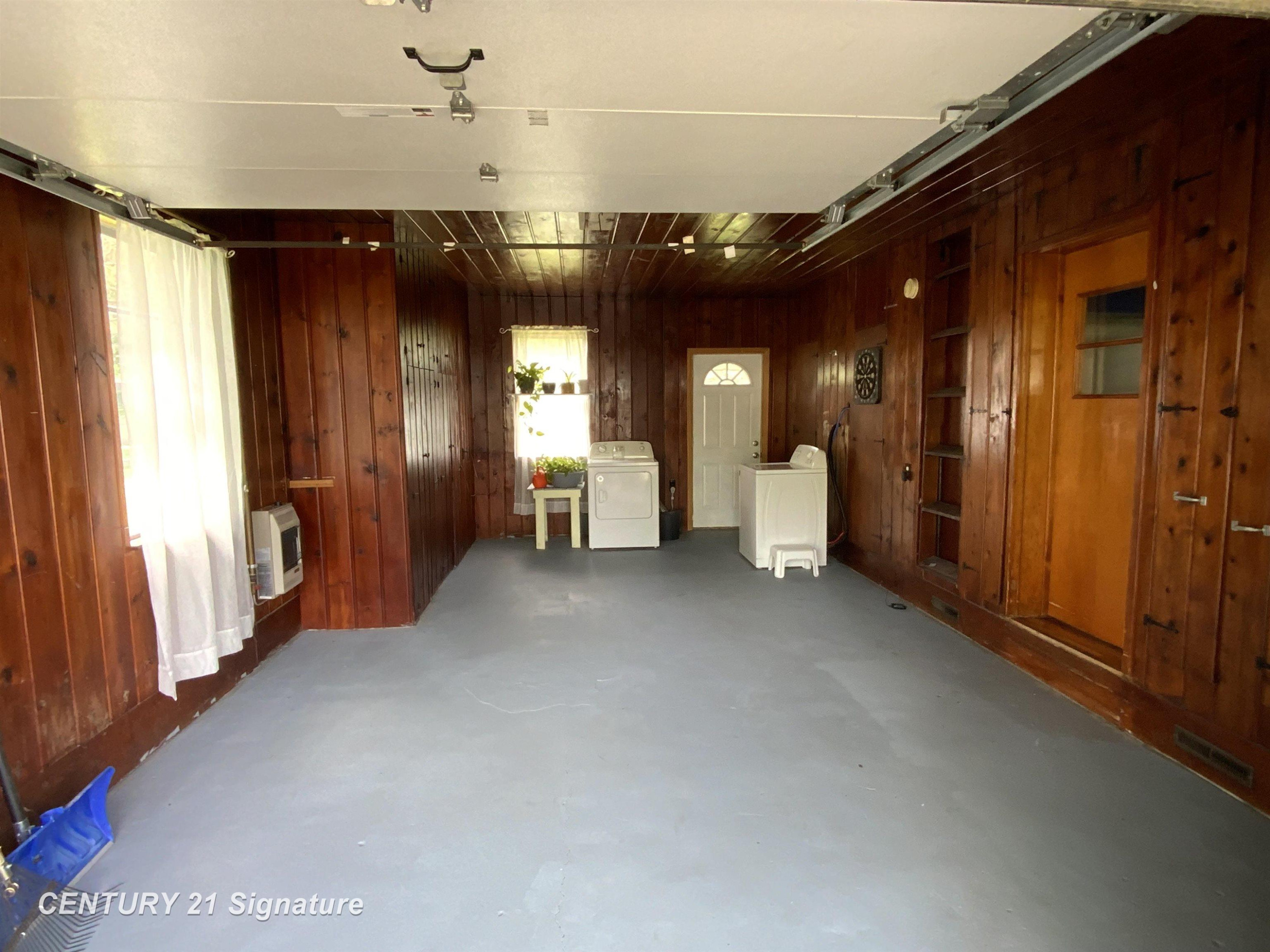 4136 Hackberry Road, Bridgeport, MI 48722 — Photo 15