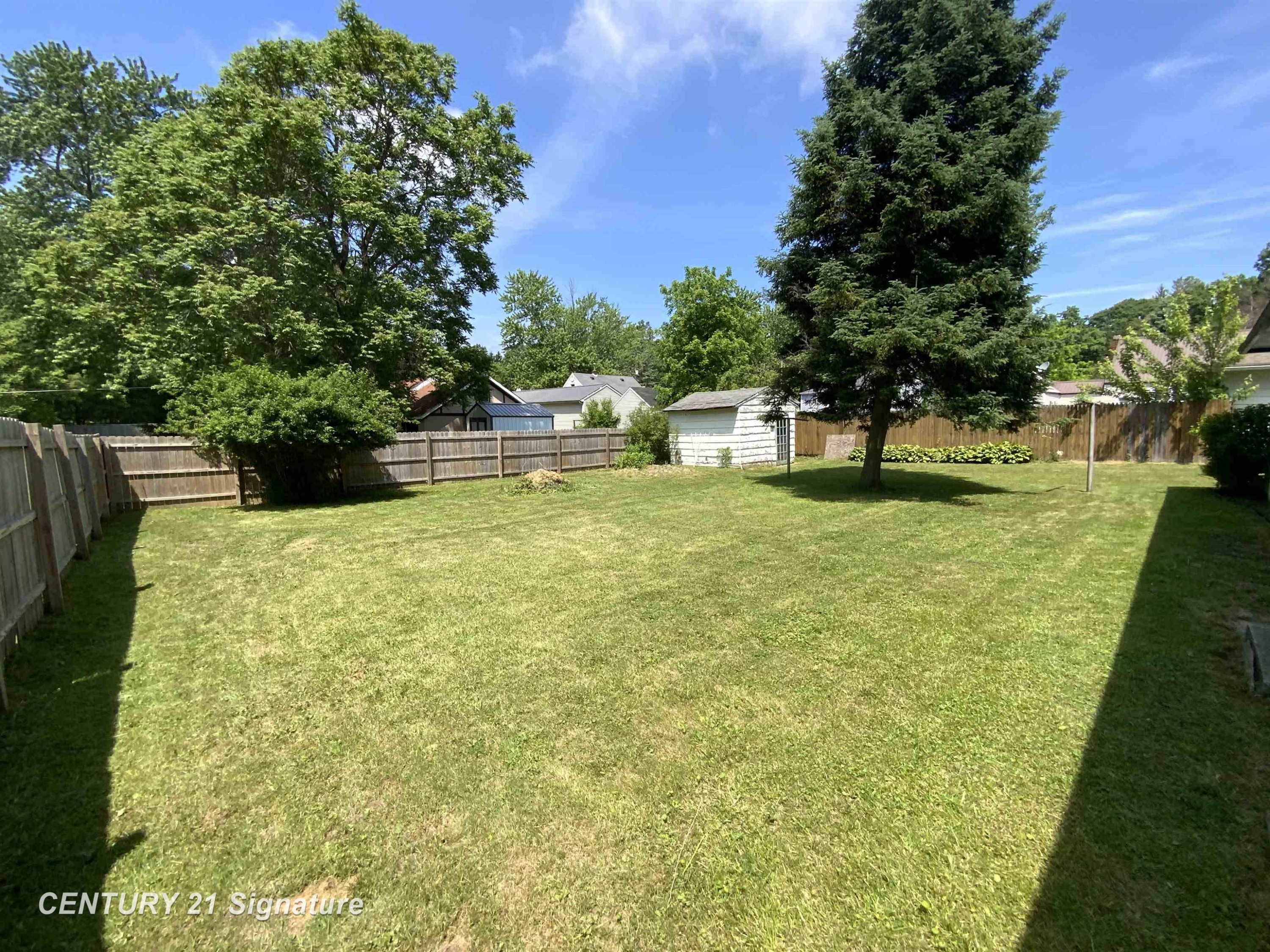 4136 Hackberry Road, Bridgeport, MI 48722 — Photo 19