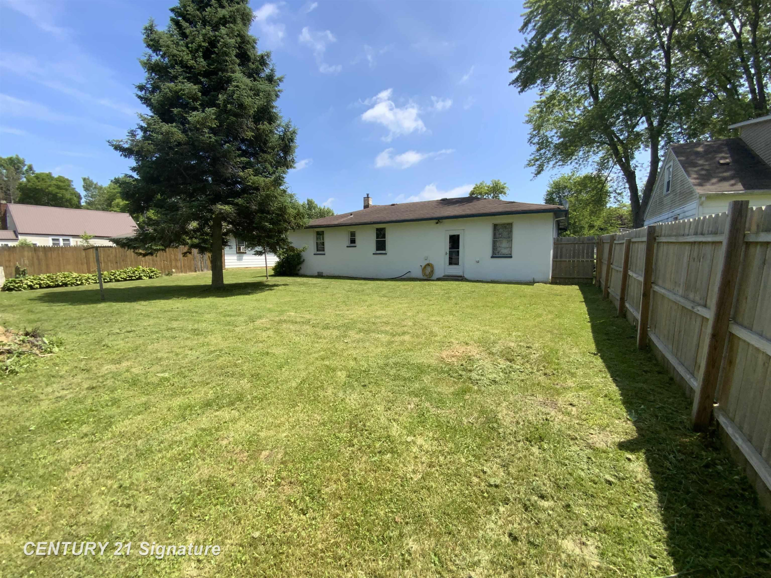 4136 Hackberry Road, Bridgeport, MI 48722 — Photo 20