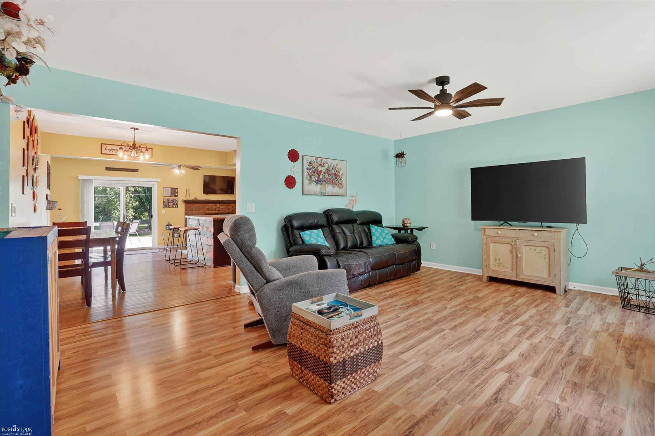 313 Dutch Mill Drive, Flushing, MI 48433 — Photo 13