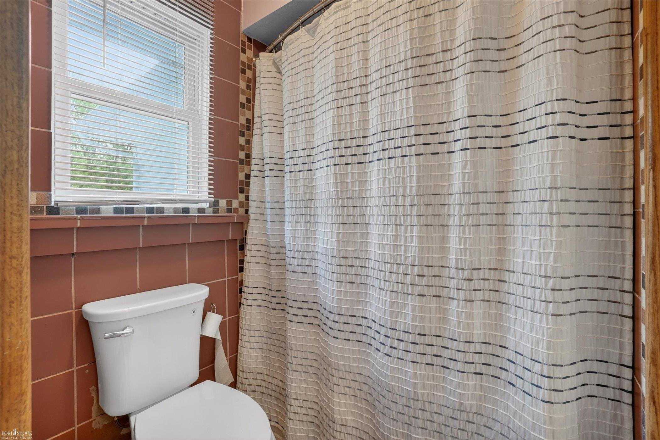 313 Dutch Mill Drive, Flushing, MI 48433 — Photo 26