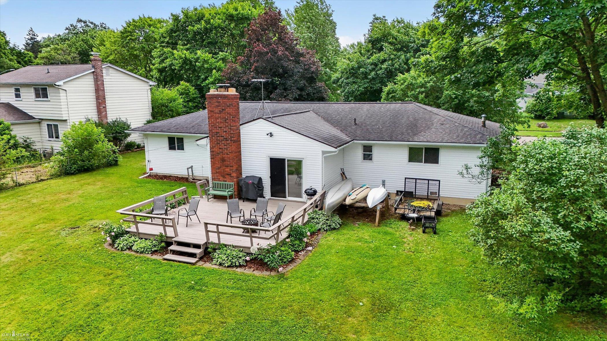 313 Dutch Mill Drive, Flushing, MI 48433 — Photo 40