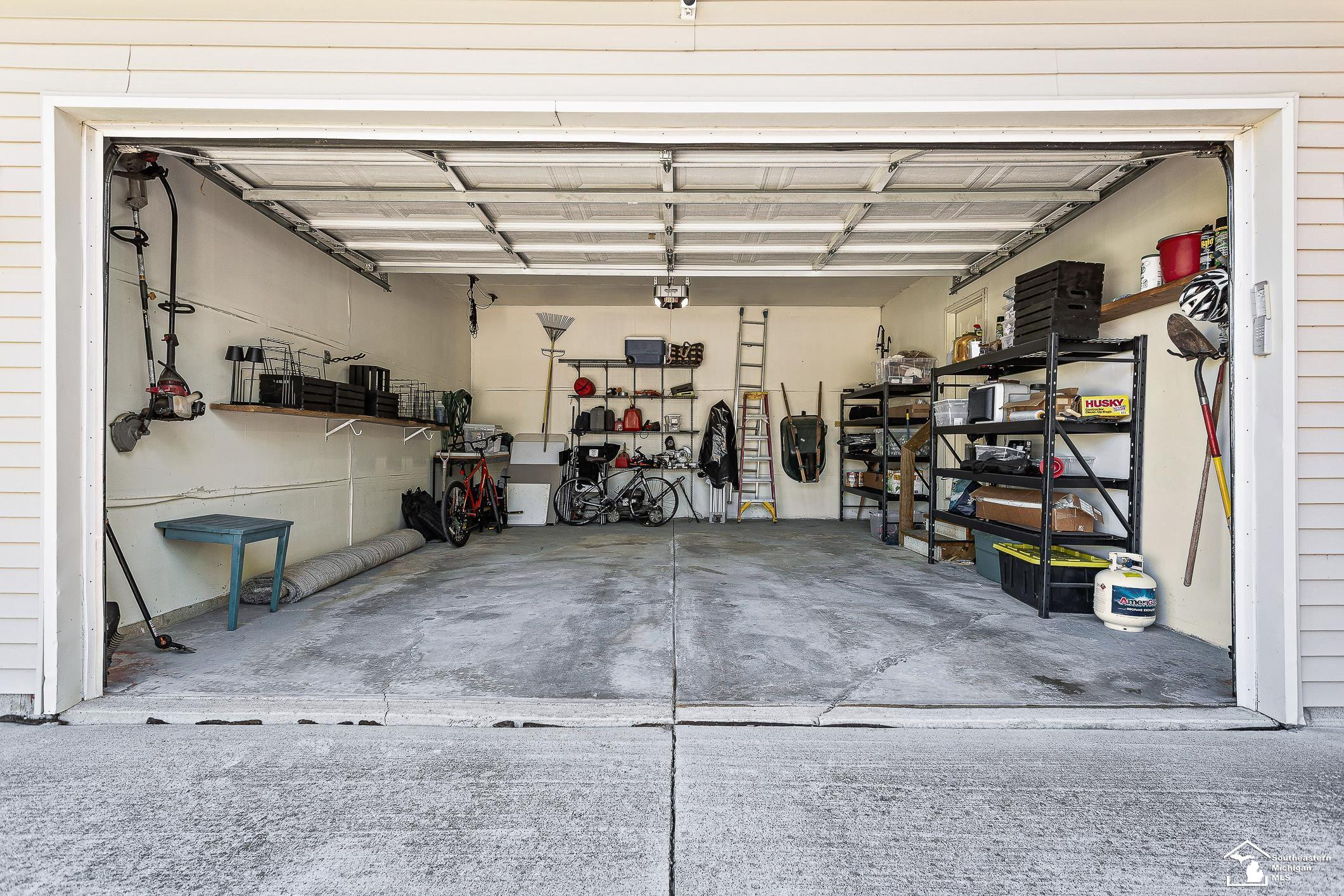 8193 Jack Pine Drive, Ypsilanti, MI 48197 — Photo 7