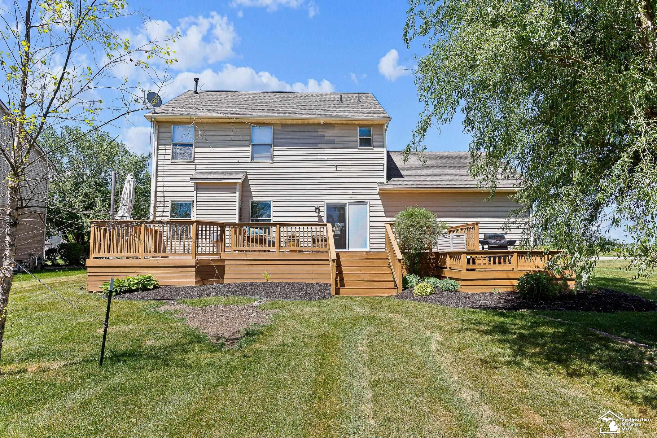 8193 Jack Pine Drive, Ypsilanti, MI 48197 — Photo 9