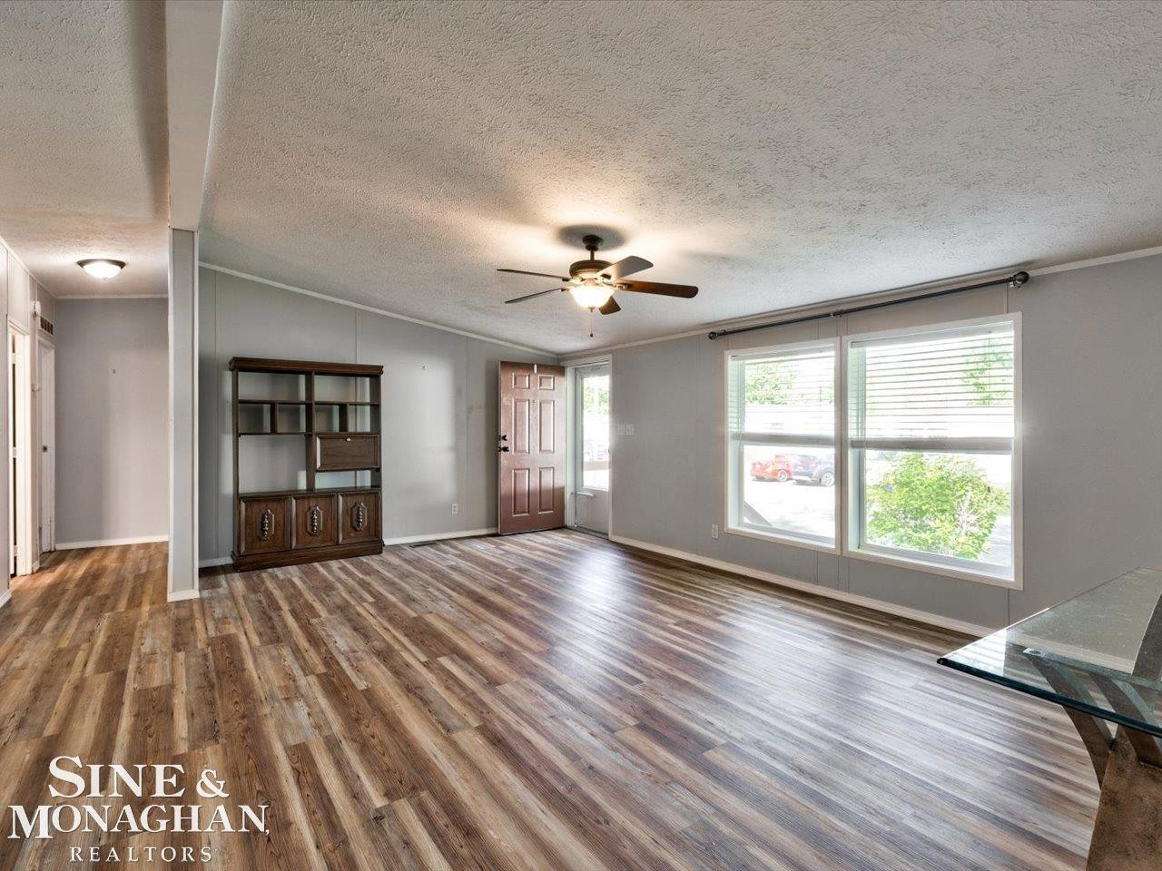 127 Hidden Springs Street Street, MI 48059 — Photo 4