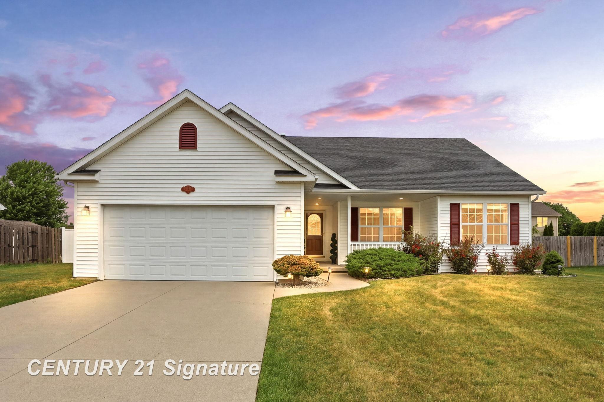 5570 Blackberry Road, Saginaw, MI 48603