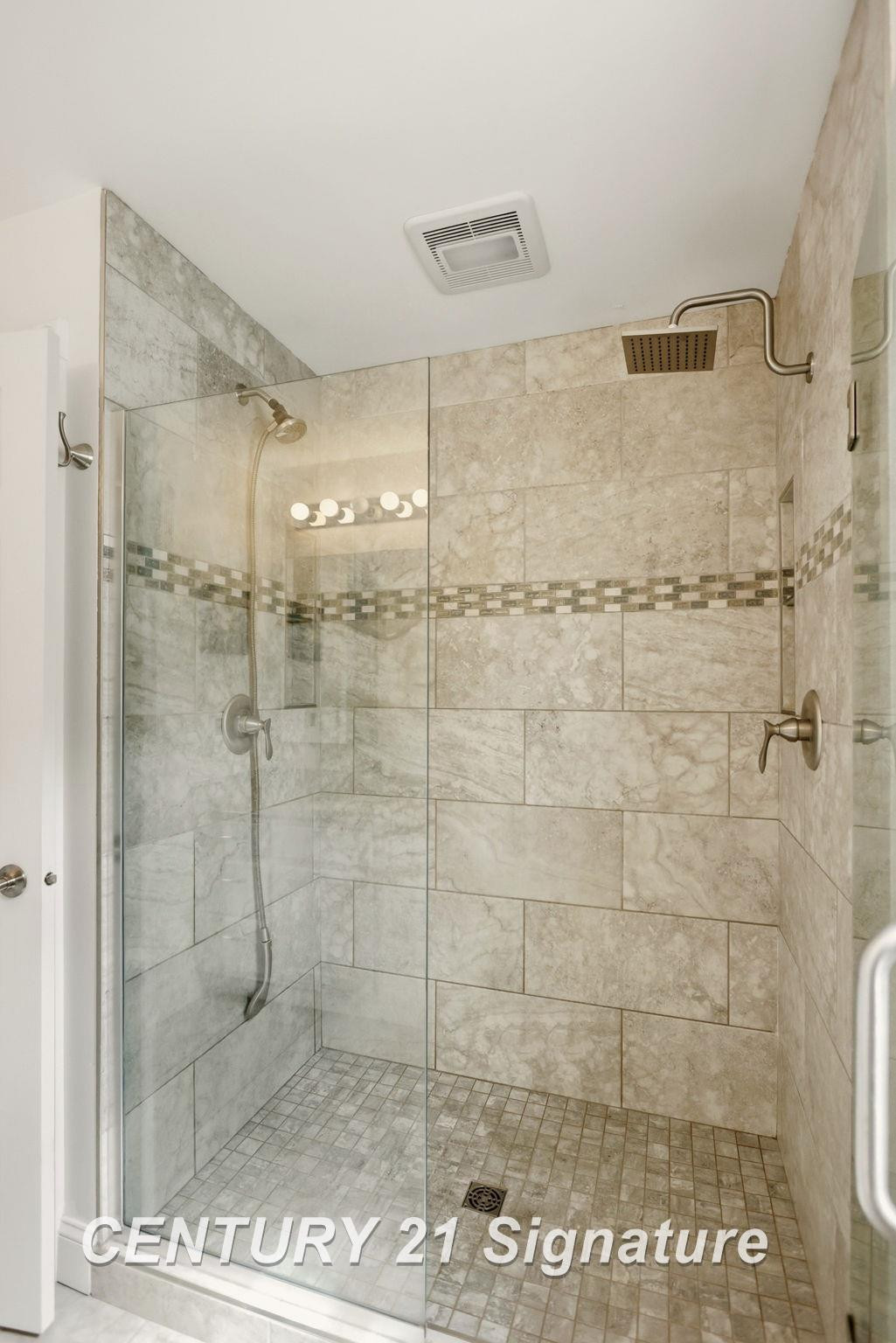 5570 Blackberry Road, Saginaw, MI 48603 — Photo 33