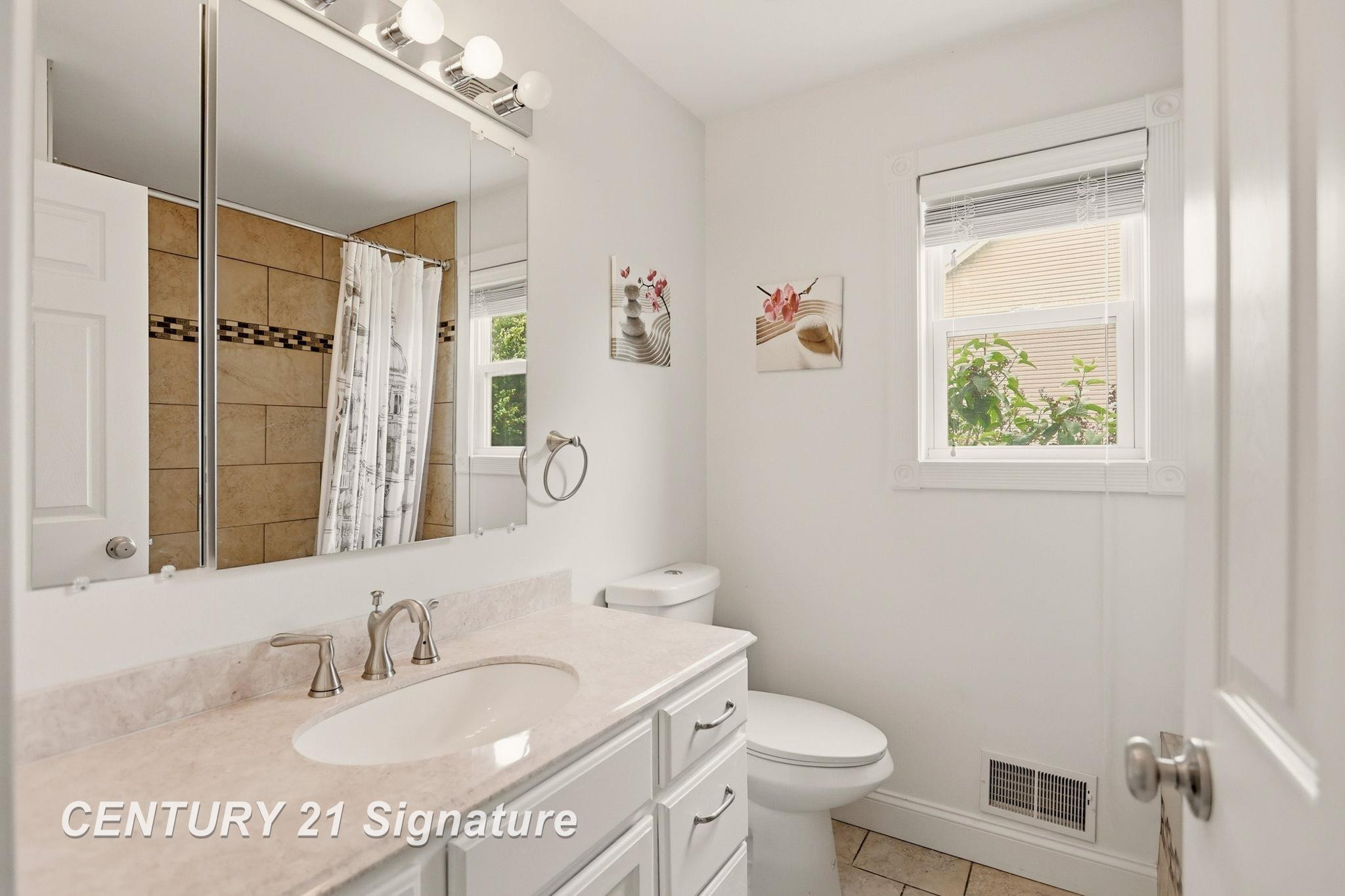 5570 Blackberry Road, Saginaw, MI 48603 — Photo 37