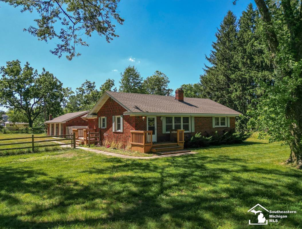 6772 Wells Road, Petersburg, MI 49270