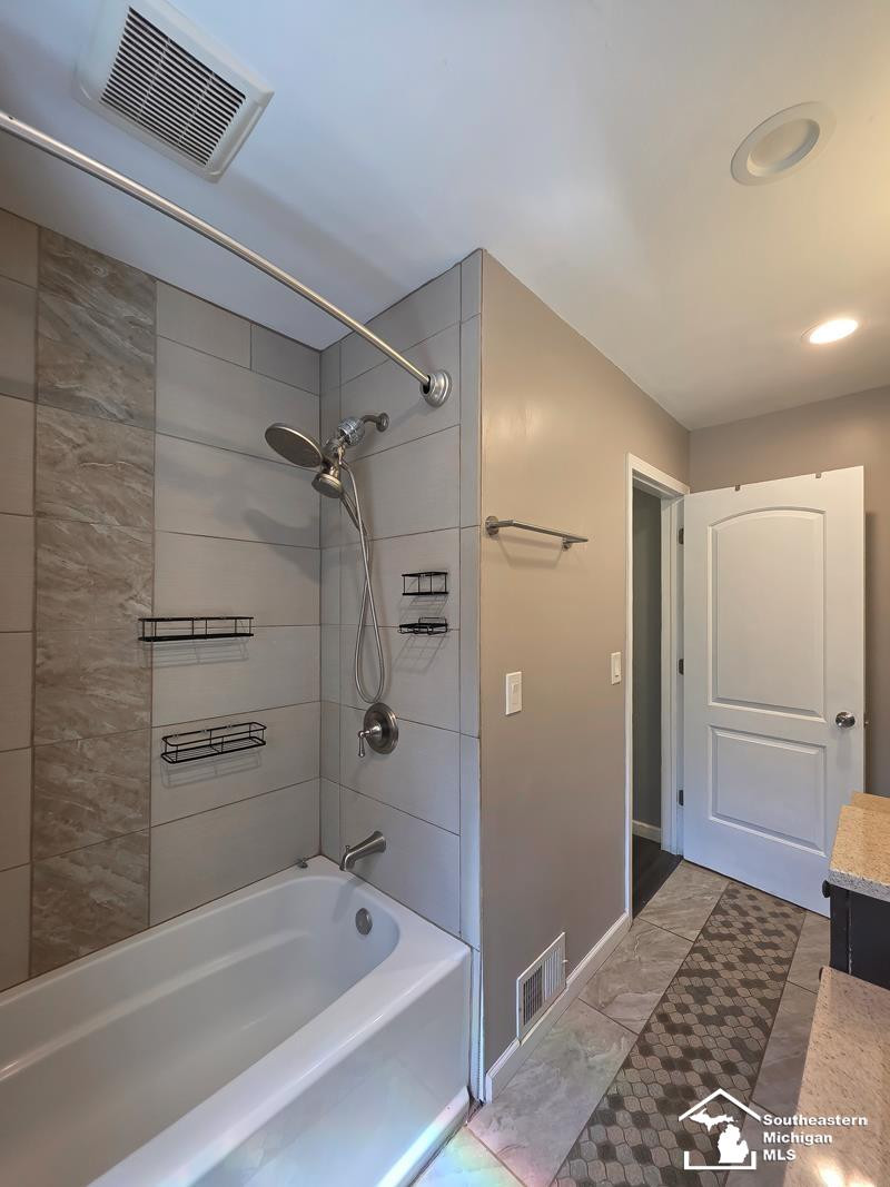 6772 Wells Road, Petersburg, MI 49270 — Photo 10