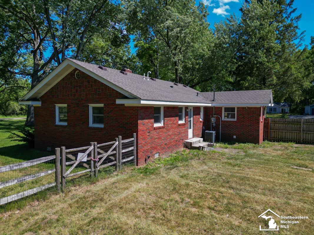 6772 Wells Road, Petersburg, MI 49270 — Photo 17