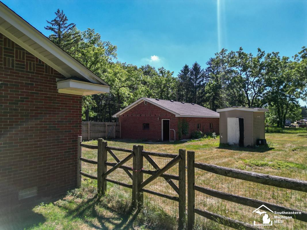 6772 Wells Road, Petersburg, MI 49270 — Photo 18