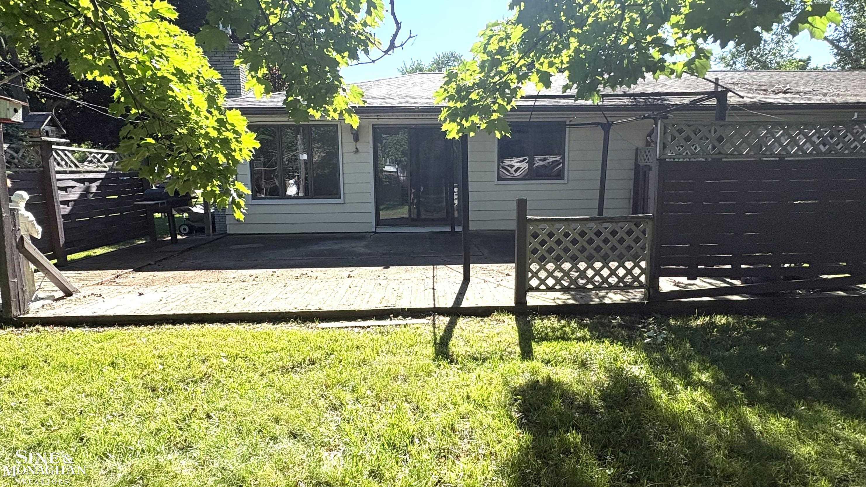 3075 Westcott Drive, Port Huron, MI 48060 — Photo 3