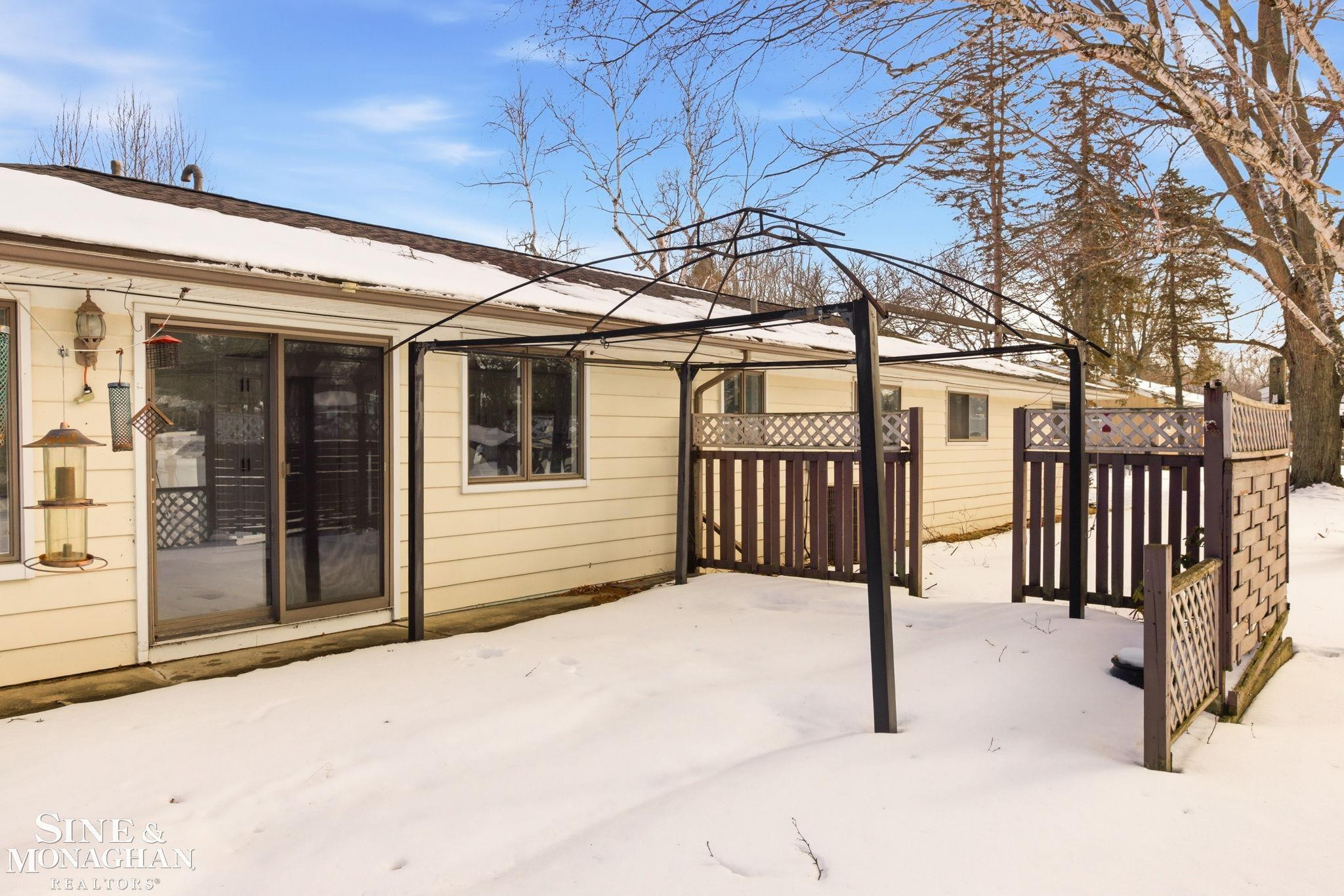 3075 Westcott Drive, Port Huron, MI 48060 — Photo 34