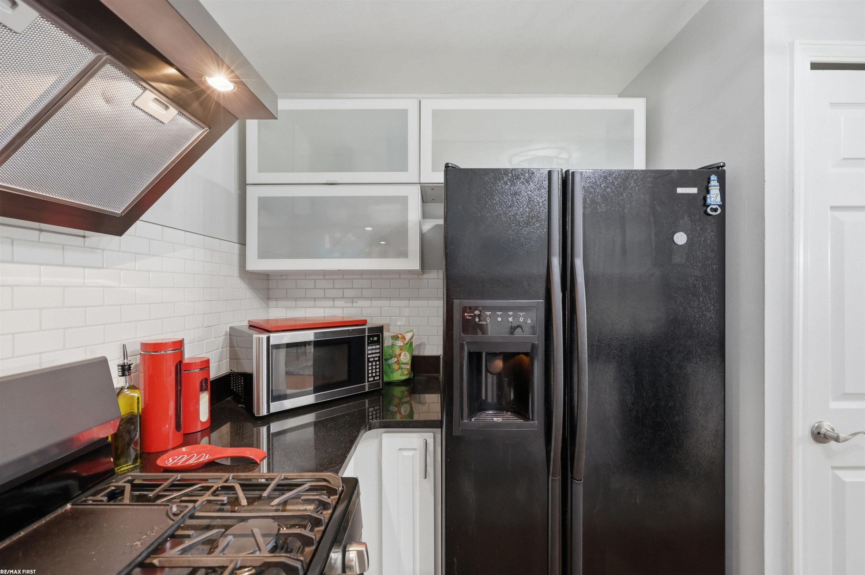 53227 E Providence Drive, Utica, MI 48316 — Photo 12