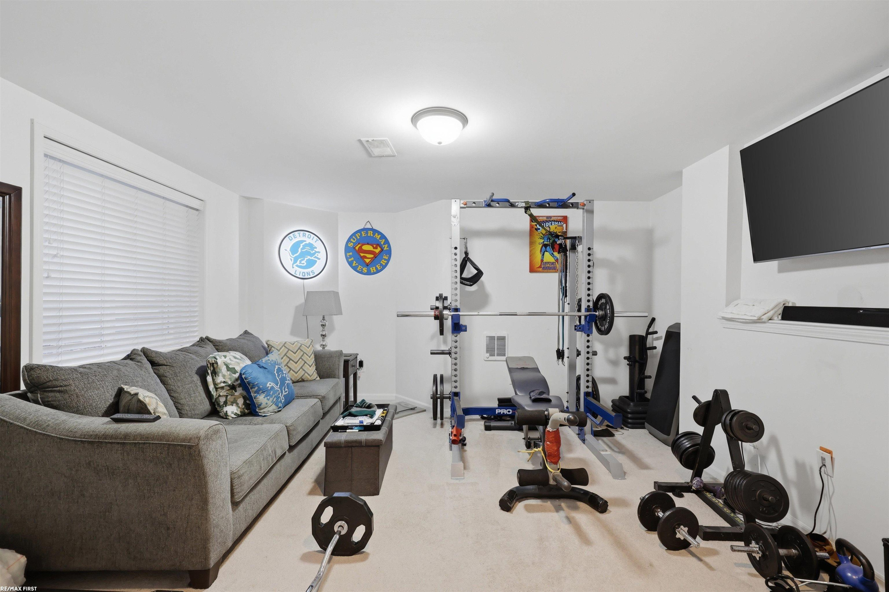 53227 E Providence Drive, Utica, MI 48316 — Photo 23