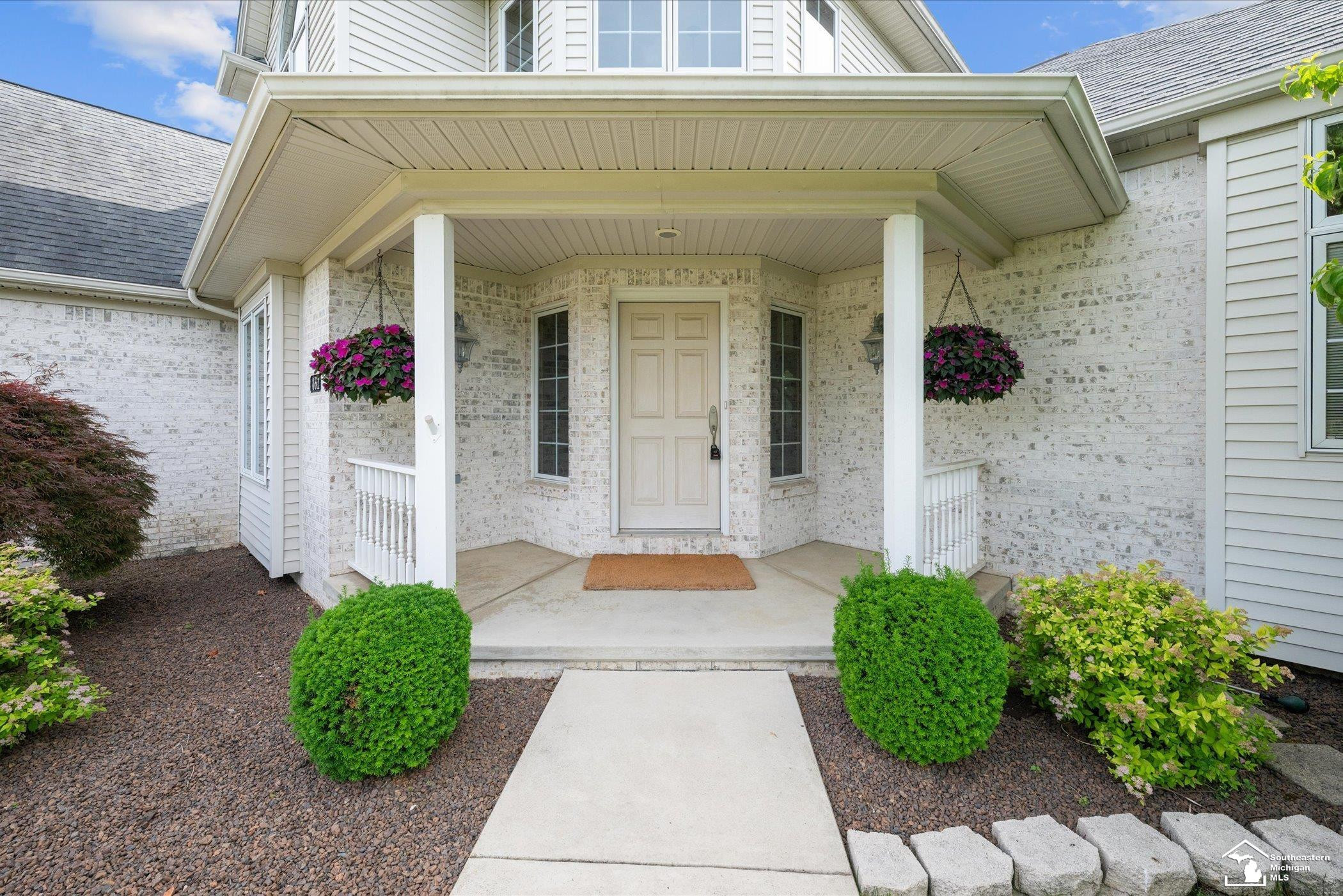 862 SAINT JAMES PARK Avenue, Monroe, MI 48161 — Photo 5