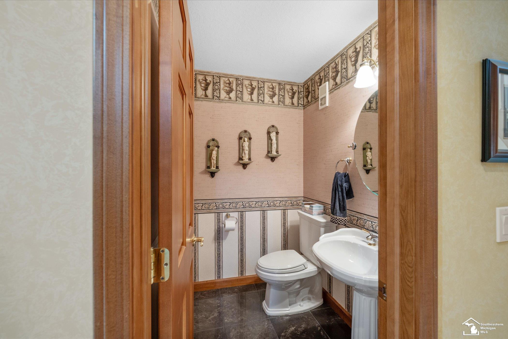 862 SAINT JAMES PARK Avenue, Monroe, MI 48161 — Photo 30