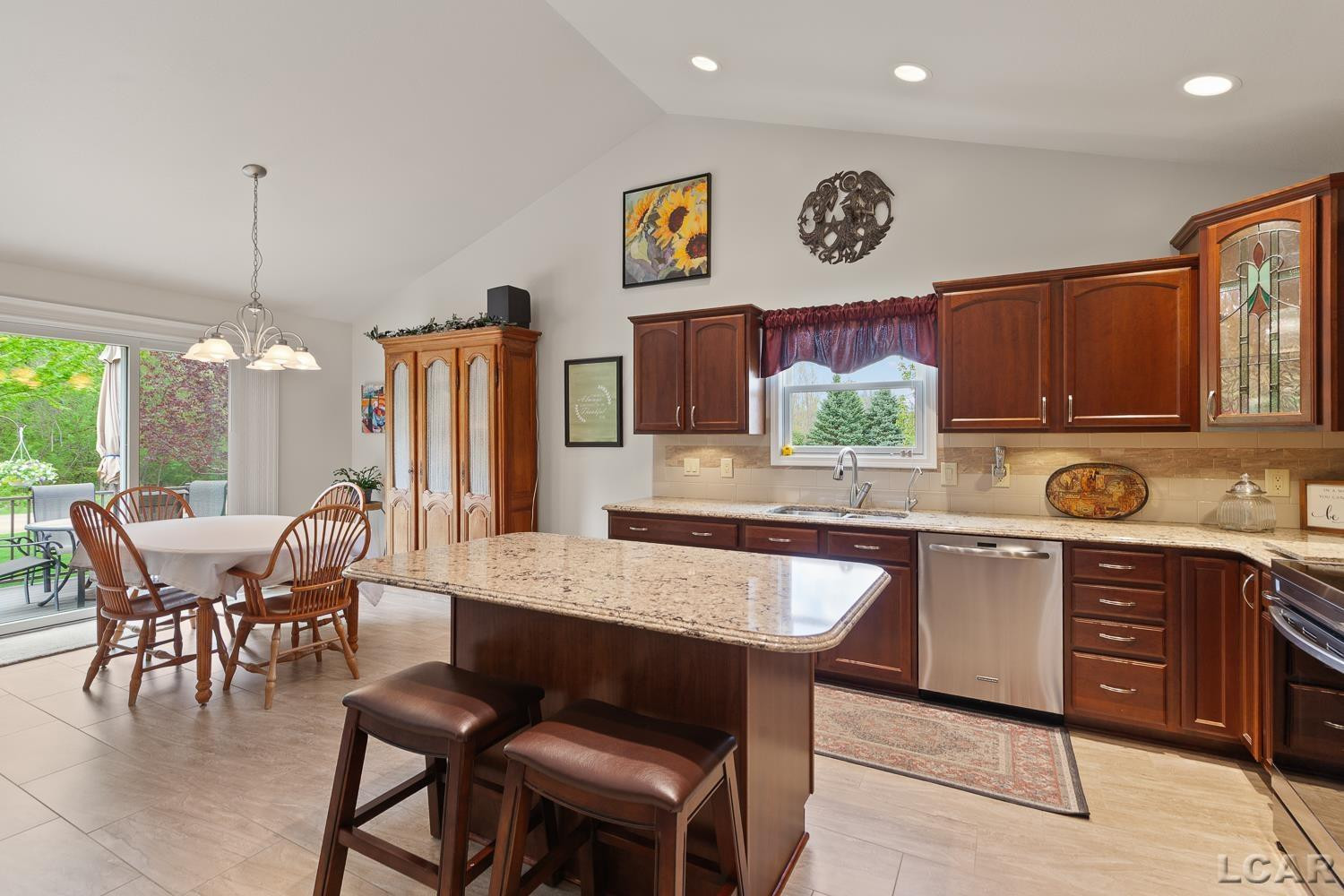 11590 Harrington Place Heights, Brooklyn, MI 49230 — Photo 9