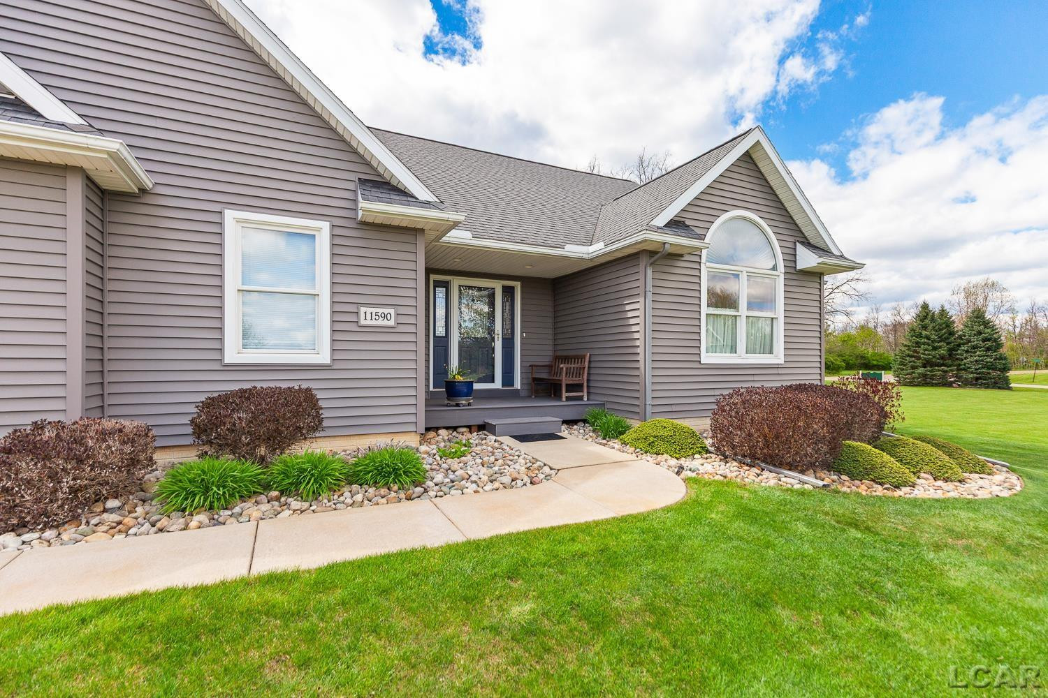 11590 Harrington Place Heights, Brooklyn, MI 49230 — Photo 39