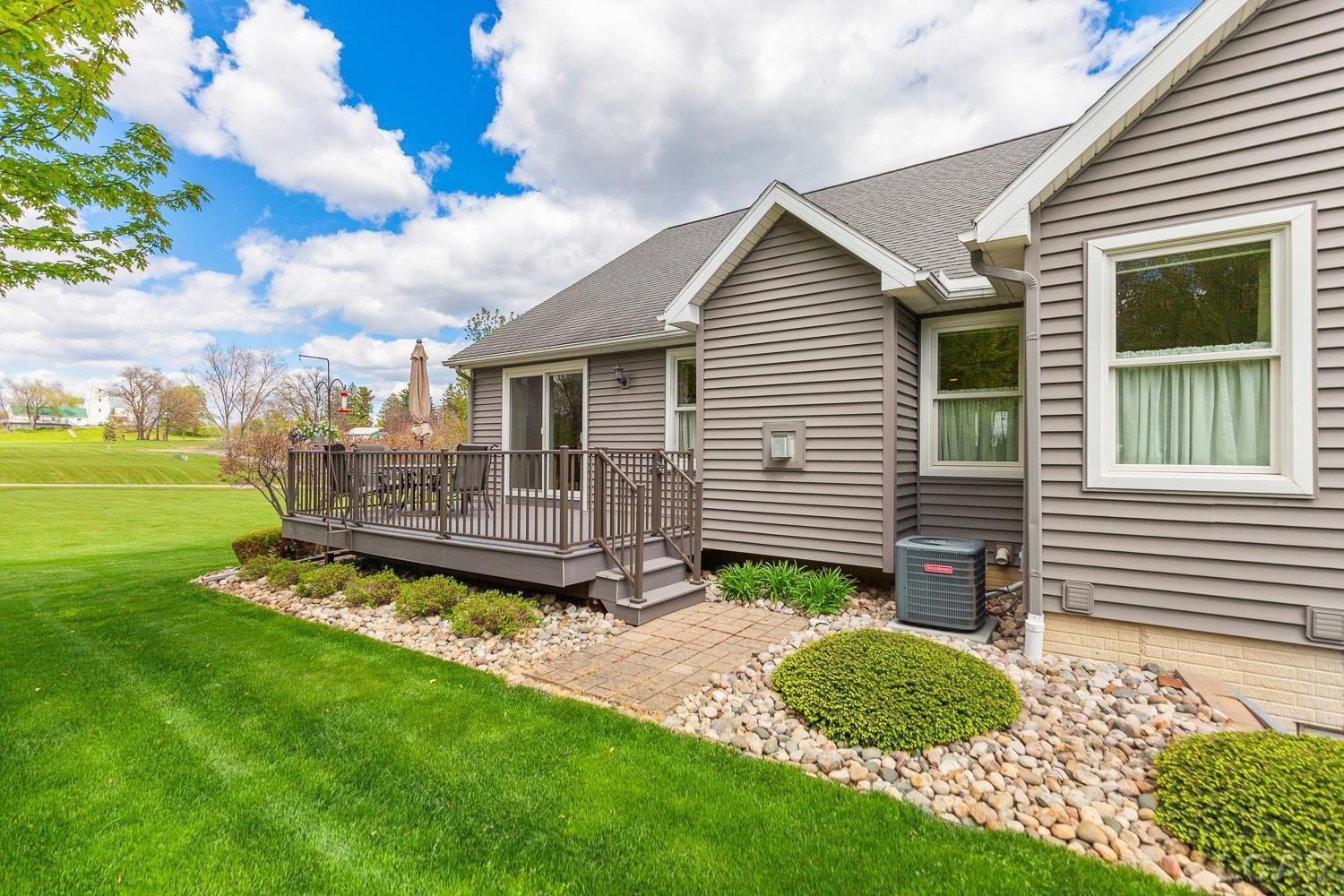 11590 Harrington Place Heights, Brooklyn, MI 49230 — Photo 43