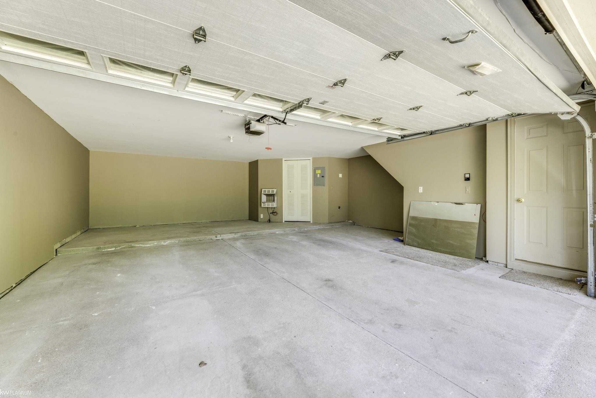 56659 Long Island Drive, 133, Shelby Twp, MI 48316 — Photo 7