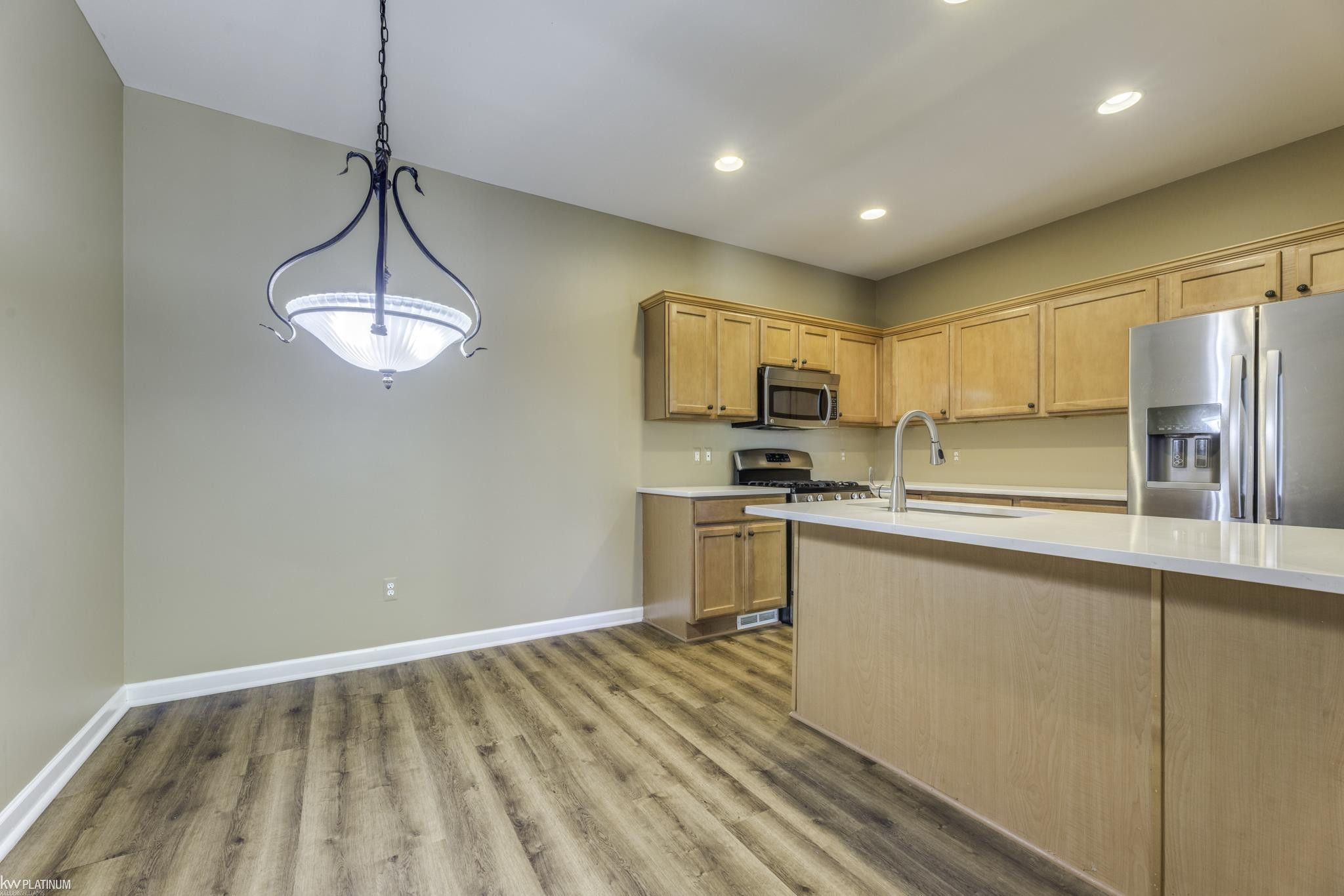 56659 Long Island Drive, 133, Shelby Twp, MI 48316 — Photo 11