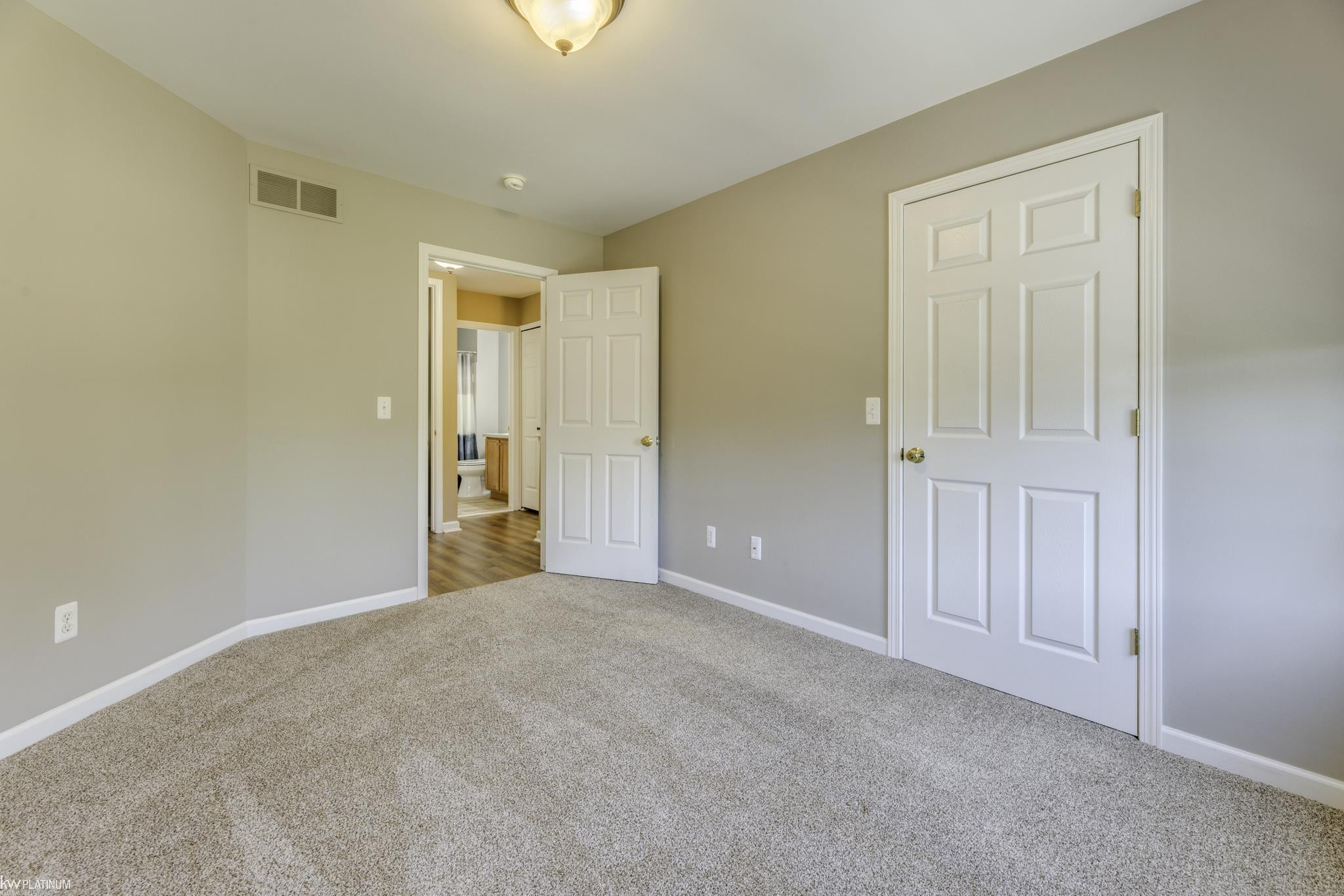 56659 Long Island Drive, 133, Shelby Twp, MI 48316 — Photo 22