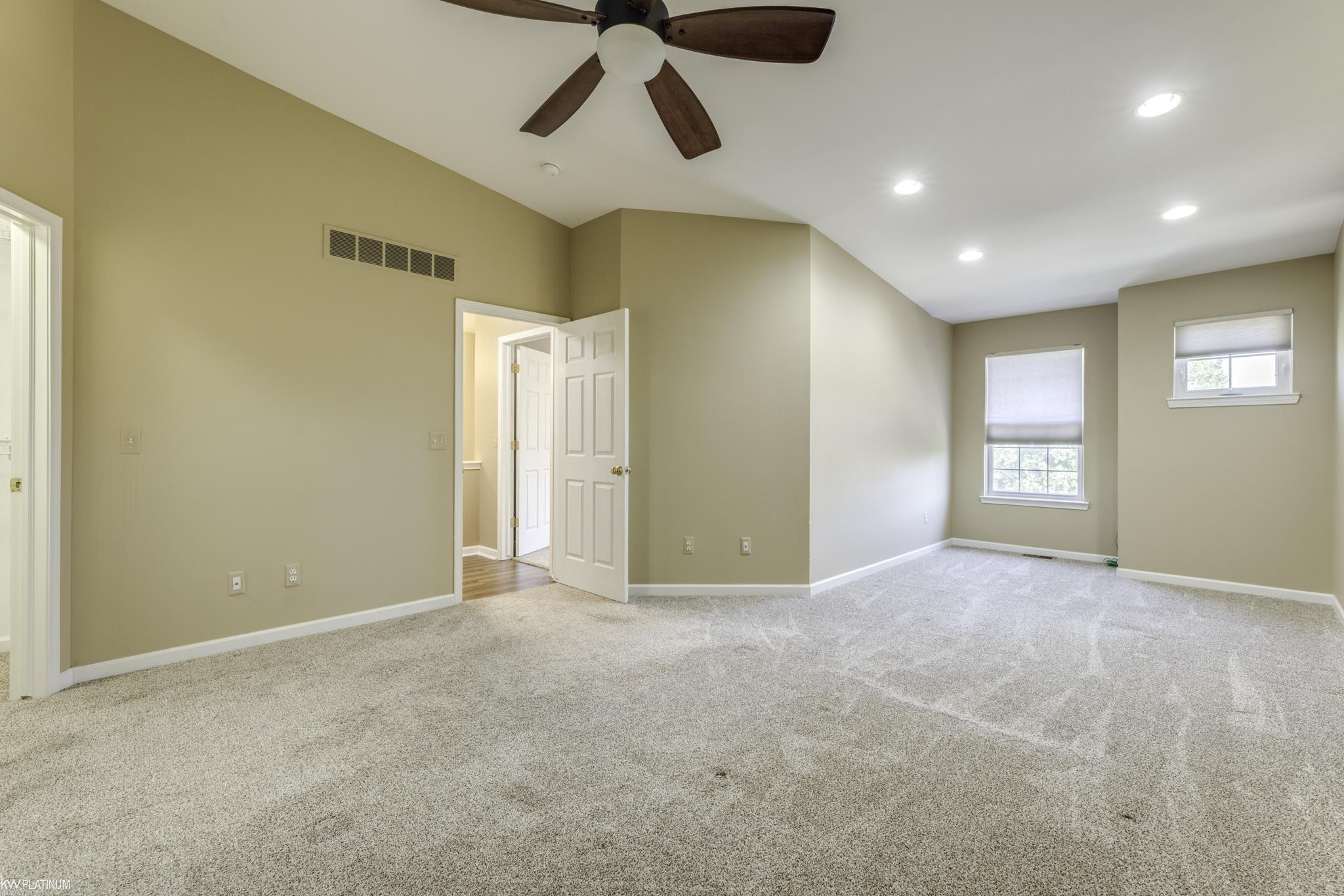 56659 Long Island Drive, 133, Shelby Twp, MI 48316 — Photo 26