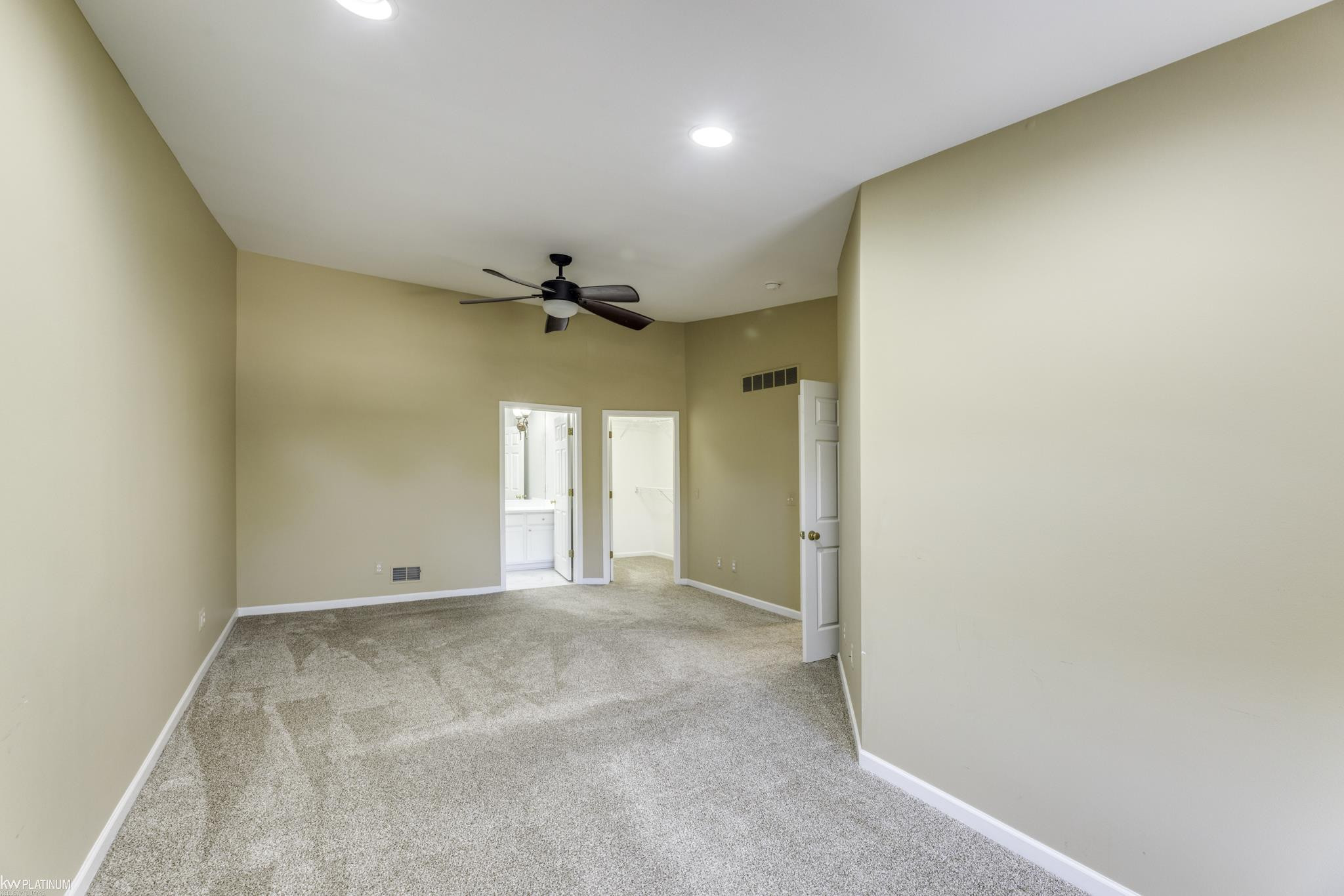 56659 Long Island Drive, 133, Shelby Twp, MI 48316 — Photo 27