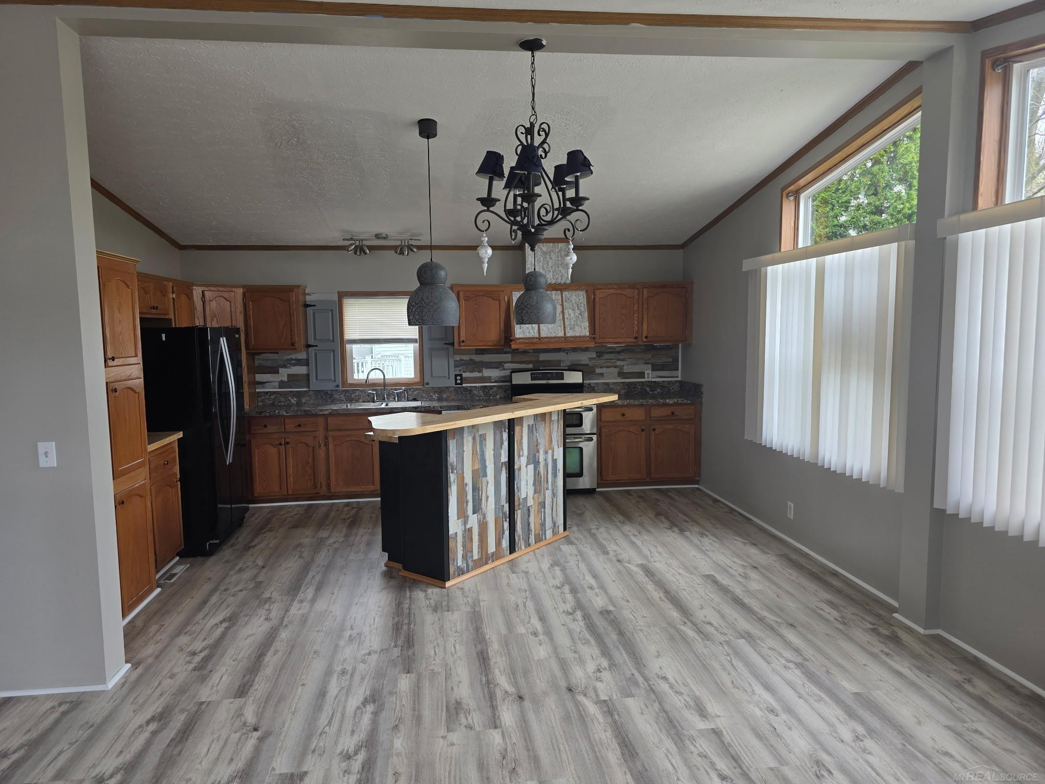 174 Meadow Lane, Port Huron, MI 48060 — Photo 9