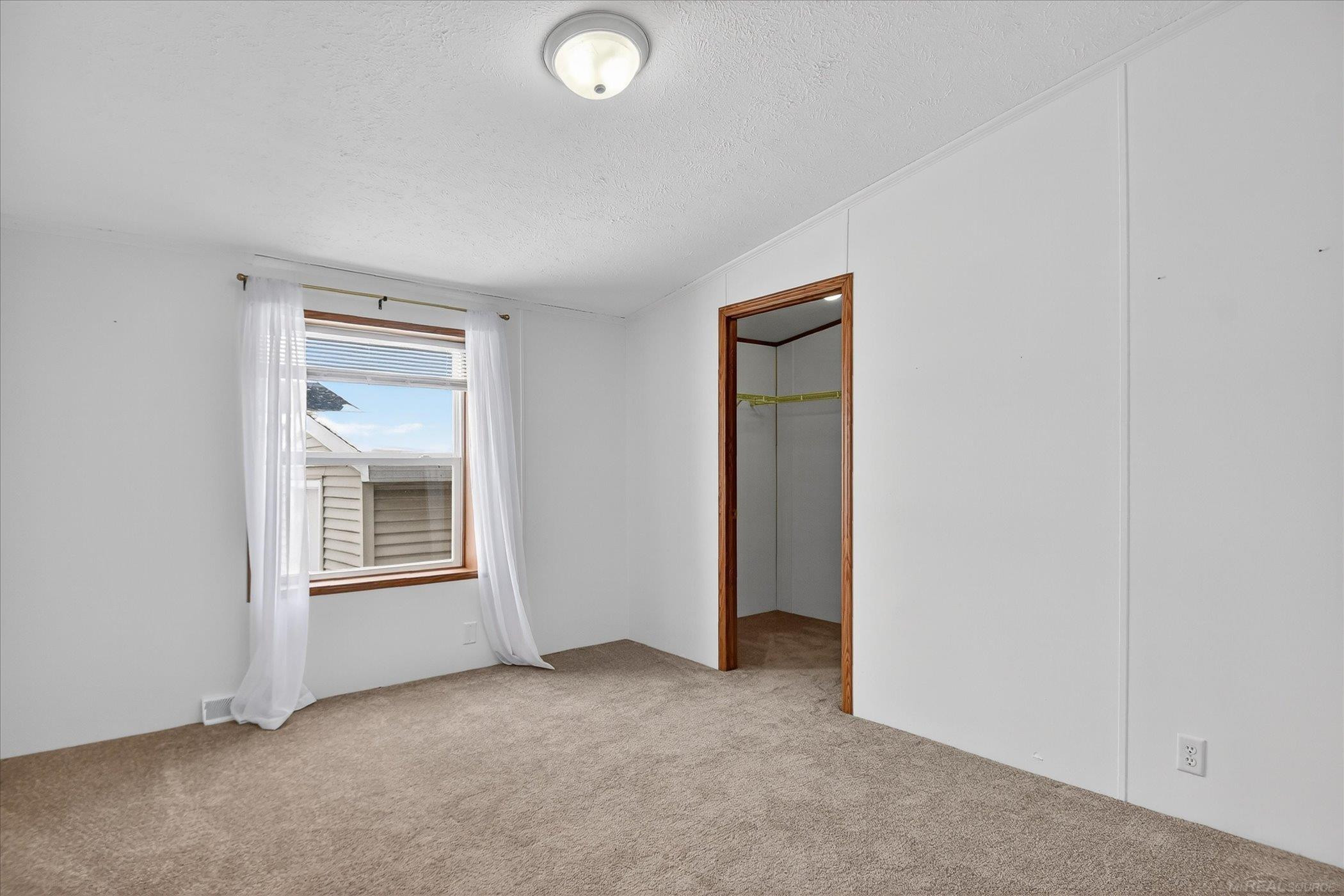 174 Meadow Lane, Port Huron, MI 48060 — Photo 25