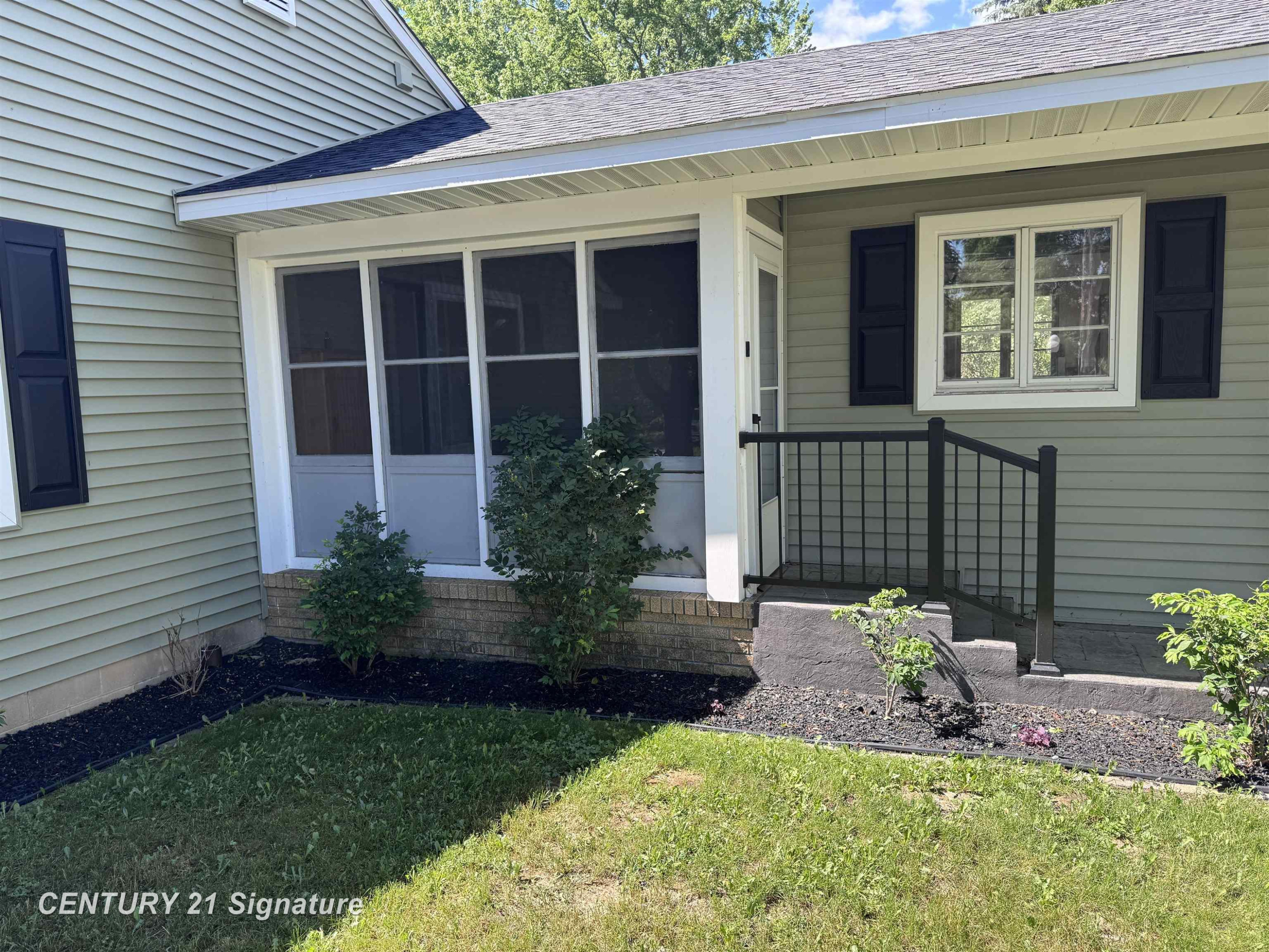 200 S Fifth Street, Roscommon, MI 48653 — Photo 3