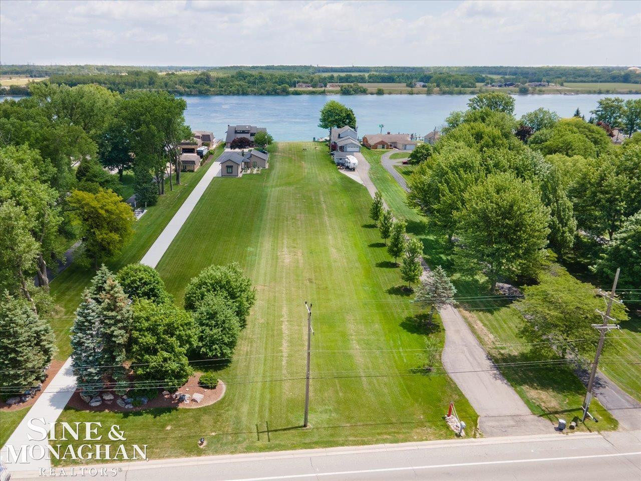 4147 River Road Road, MI 48450 — Photo 2
