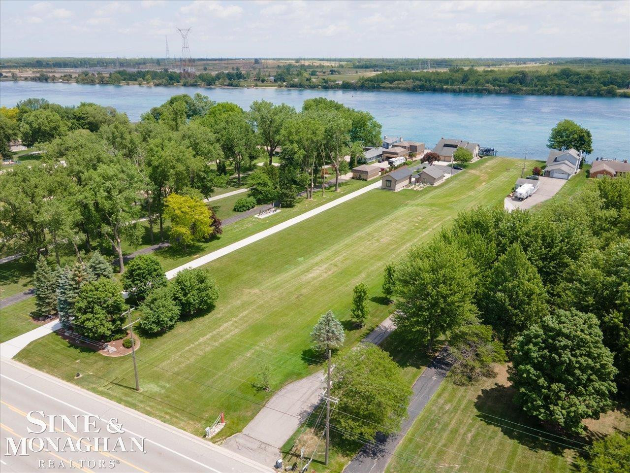 4147 River Road Road, MI 48450 — Photo 5