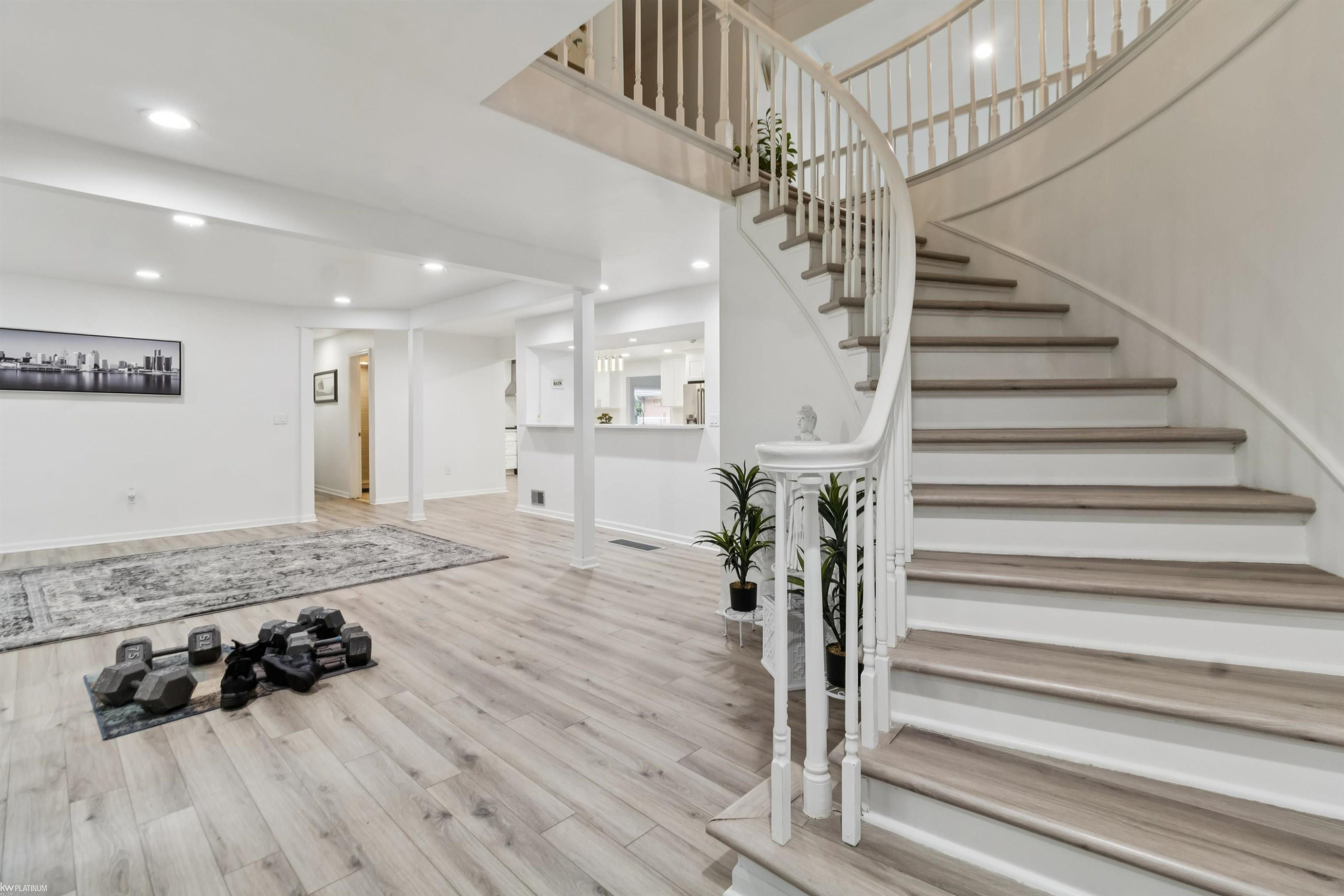 3701 Green Lake Road, West Bloomfield, MI 48324 — Photo 8