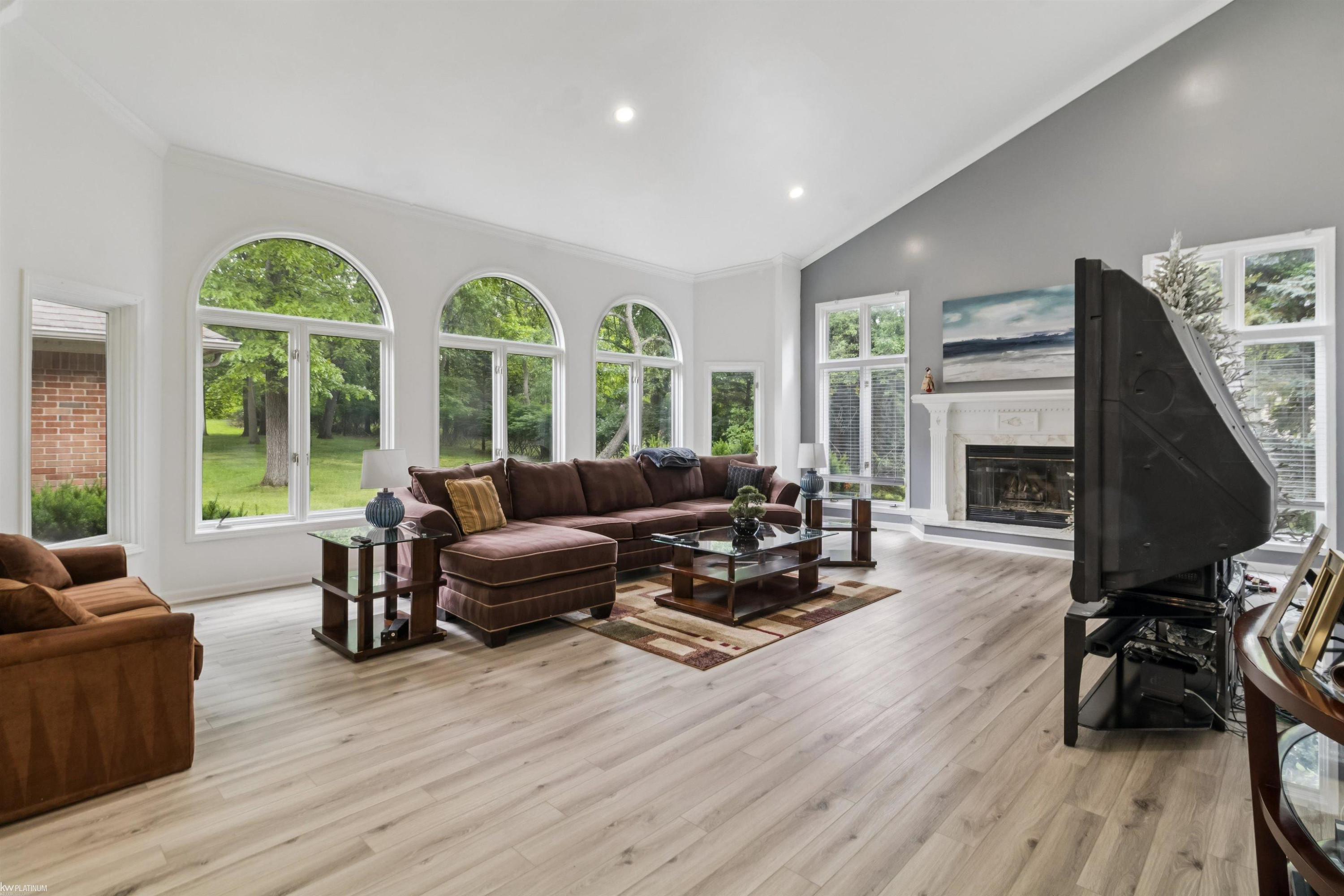 3701 Green Lake Road, West Bloomfield, MI 48324 — Photo 11