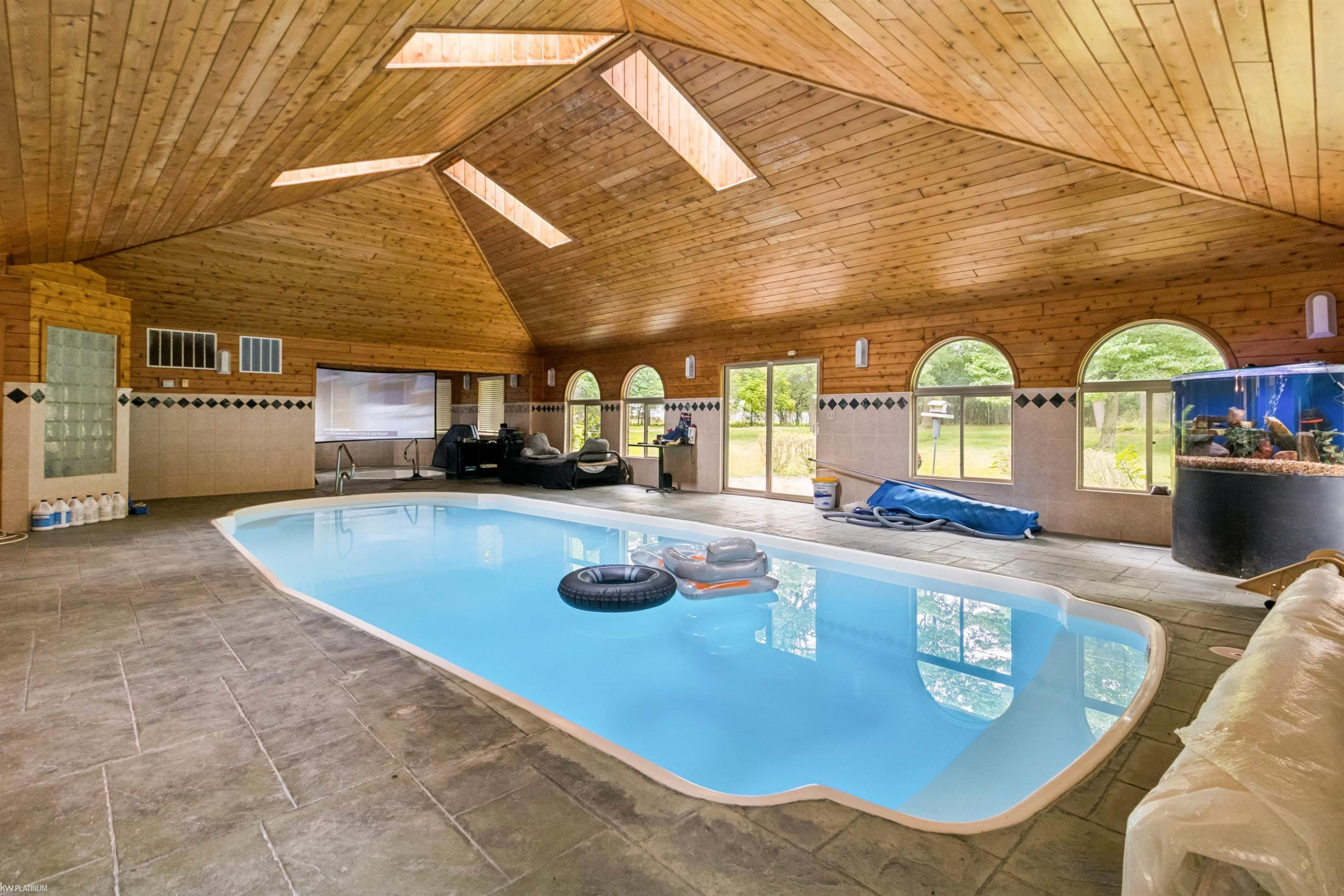3701 Green Lake Road, West Bloomfield, MI 48324 — Photo 23
