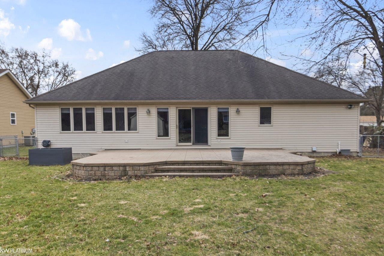 600 Cherry Street, Algonac, MI 48001 — Photo 4