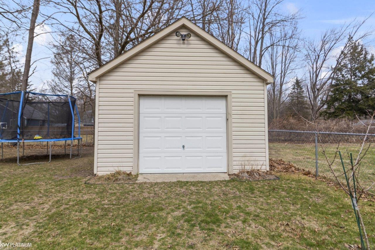 600 Cherry Street, Algonac, MI 48001 — Photo 6