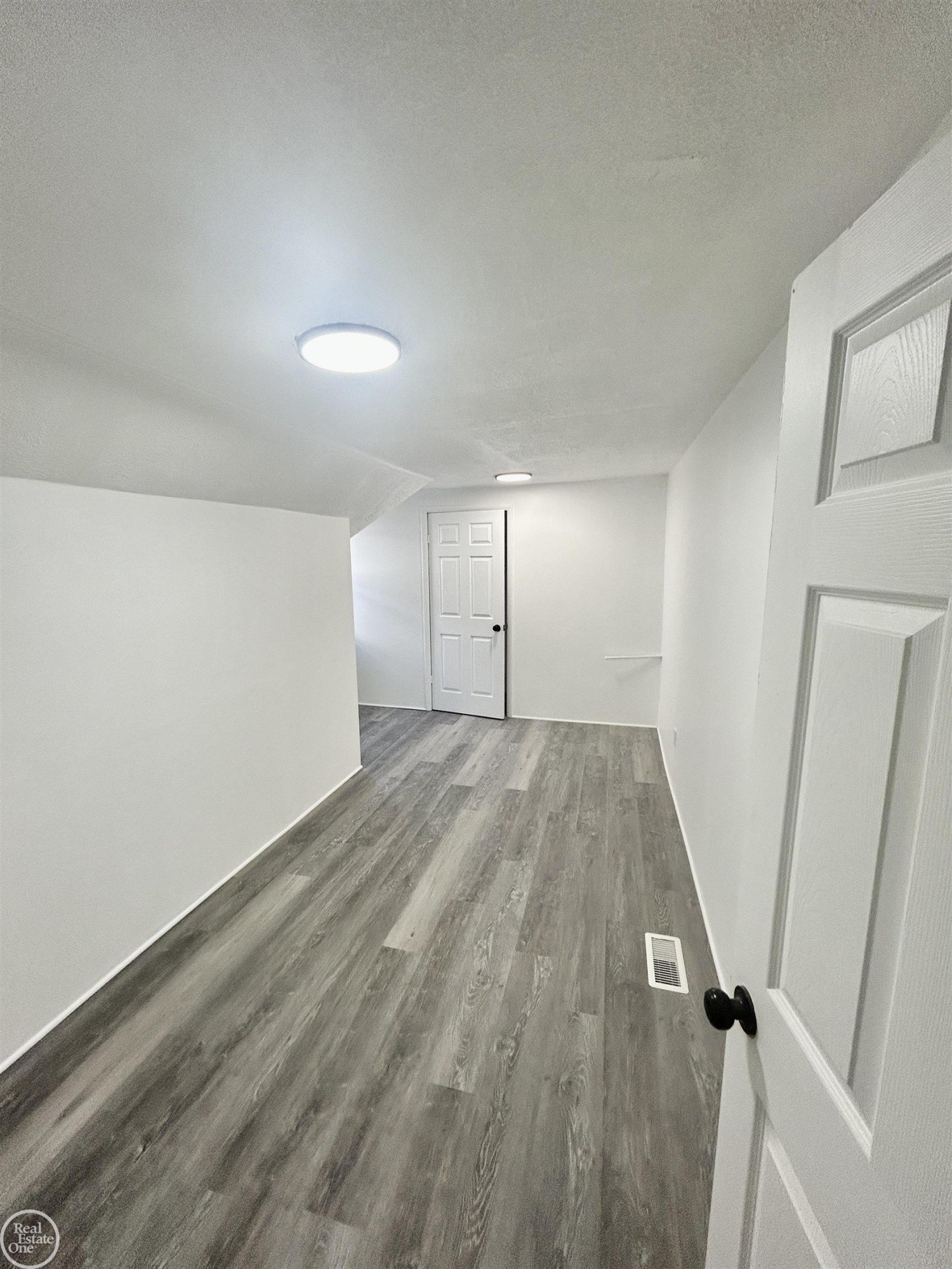 3677 Theodore Street, Detroit, MI 48211 — Photo 11